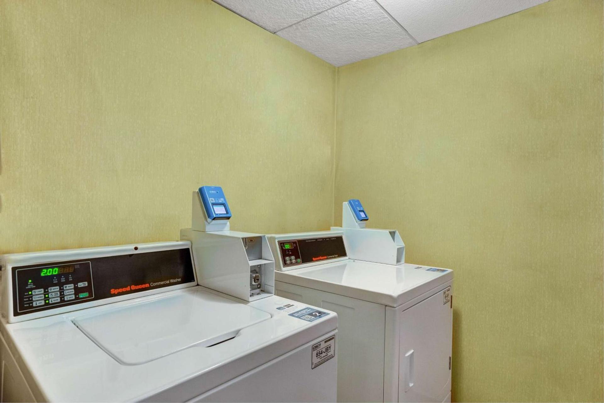Motel 6-Milford, CT photo 24