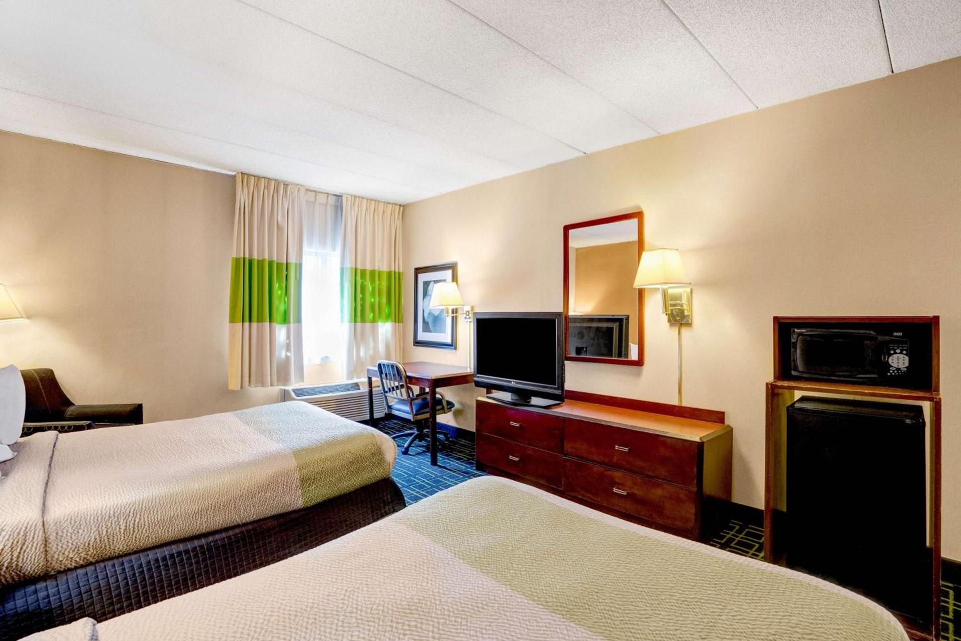 Motel 6-Milford, CT photo 17