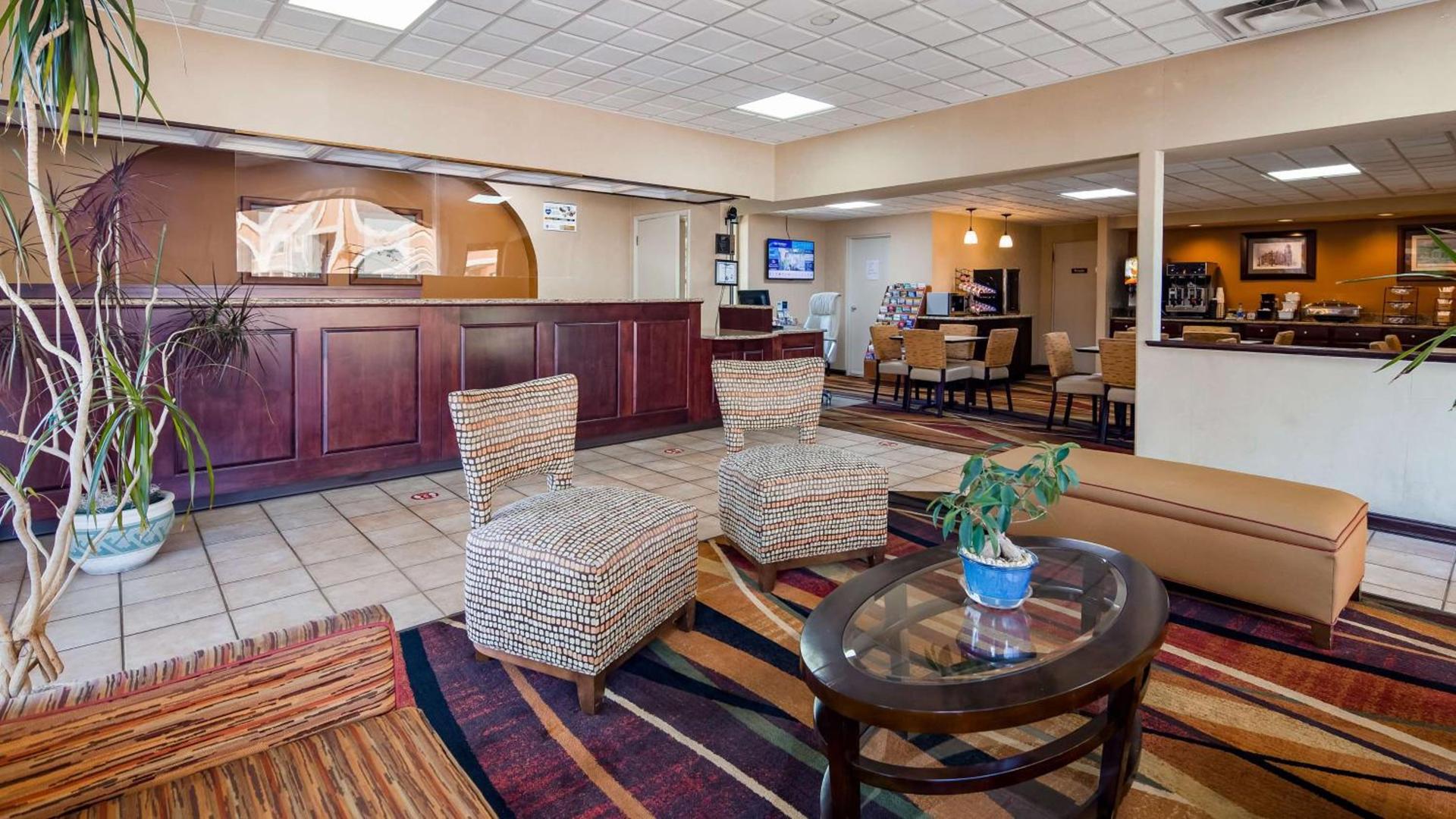 Best Western Thunderbird Motel photo 2
