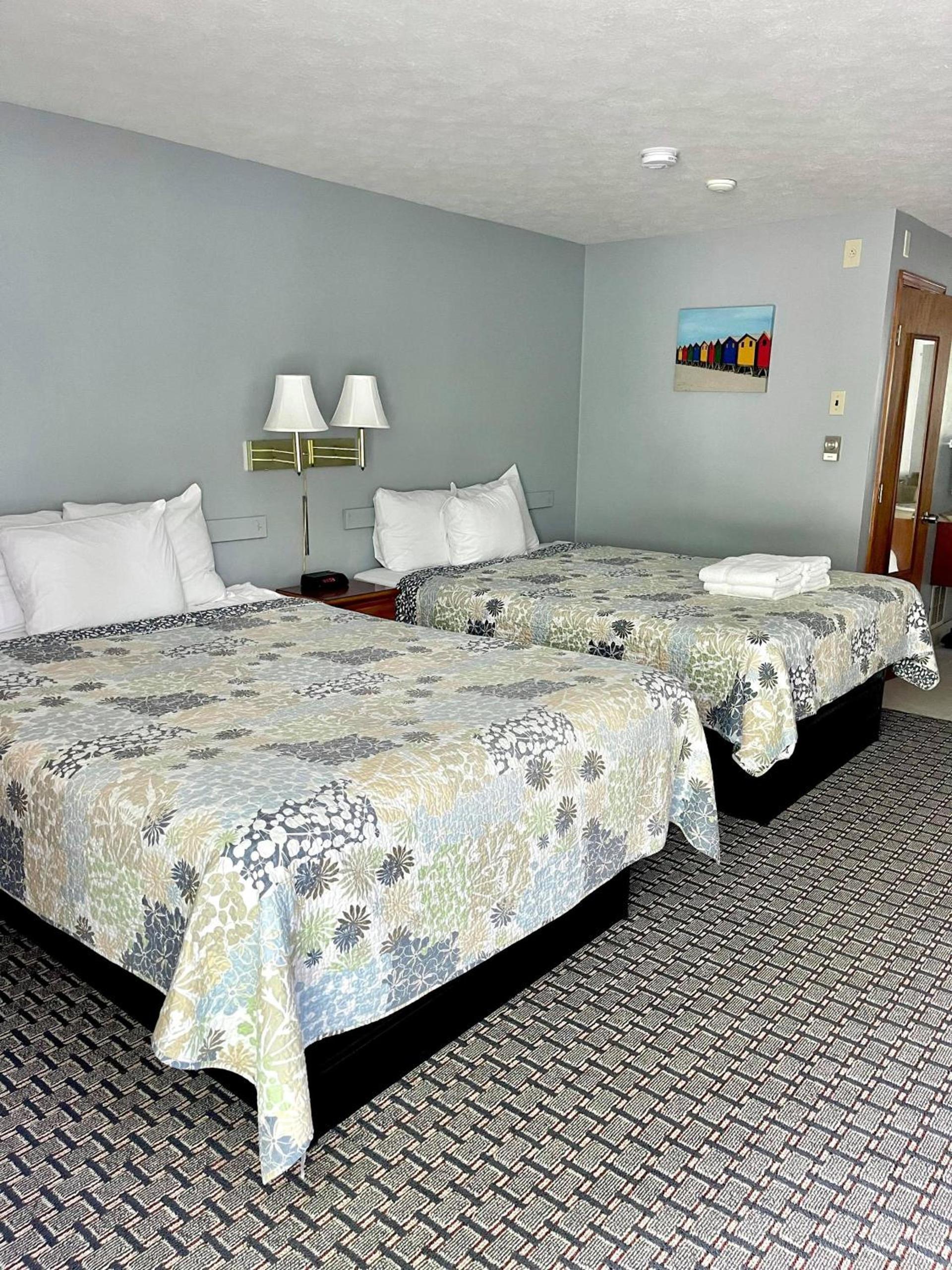Seacoast Motel photo 18