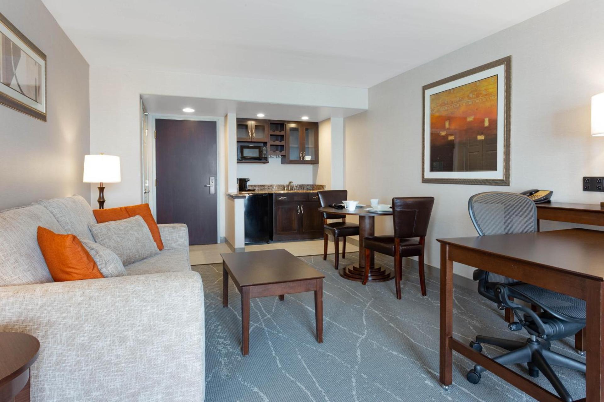 Wingate by Wyndham Tinley Park photo 15
