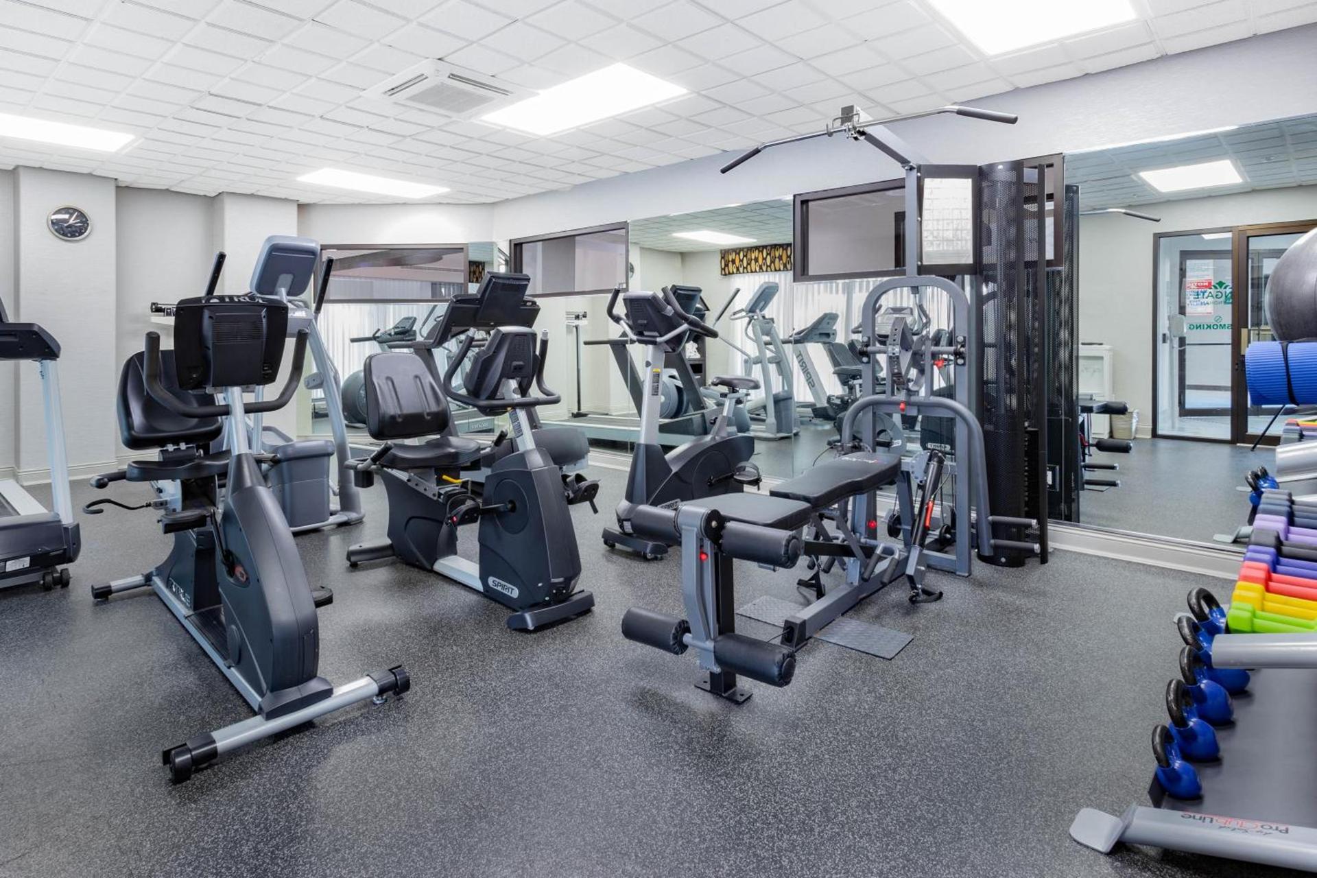 Wingate by Wyndham Tinley Park photo 24