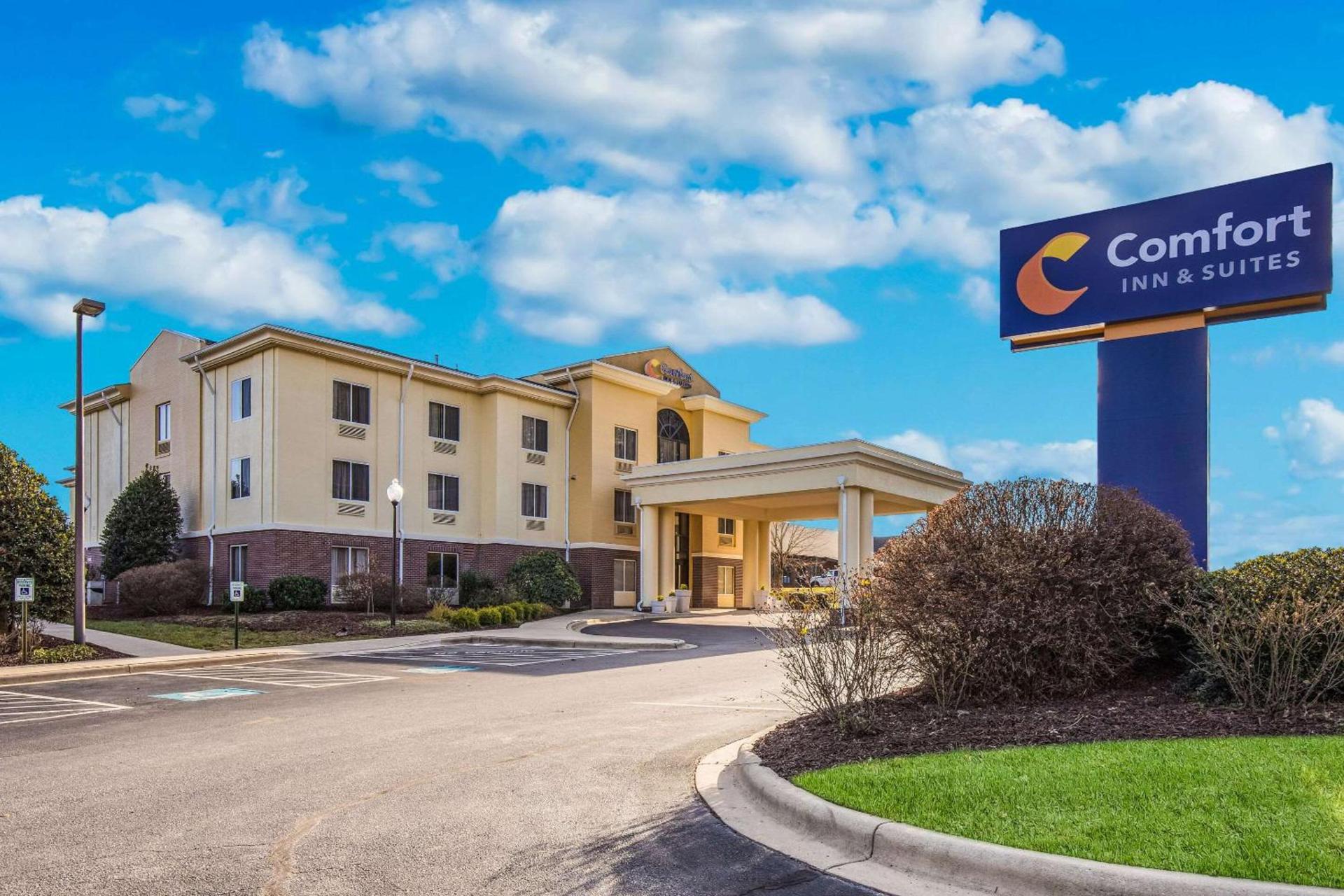Comfort Inn & Suites Brevard North photo 35