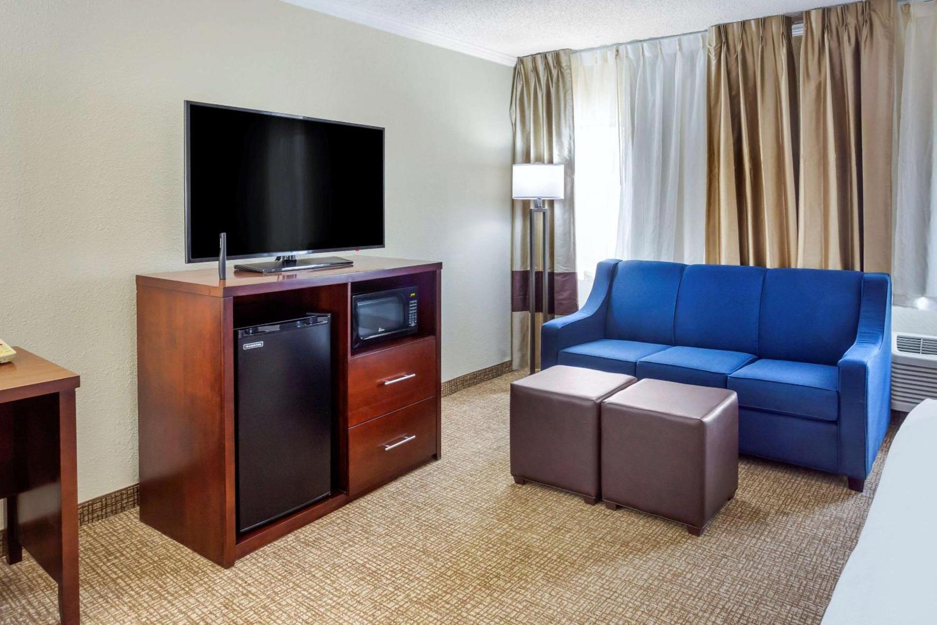Comfort Inn Hoffman Estates - Schaumburg photo 8