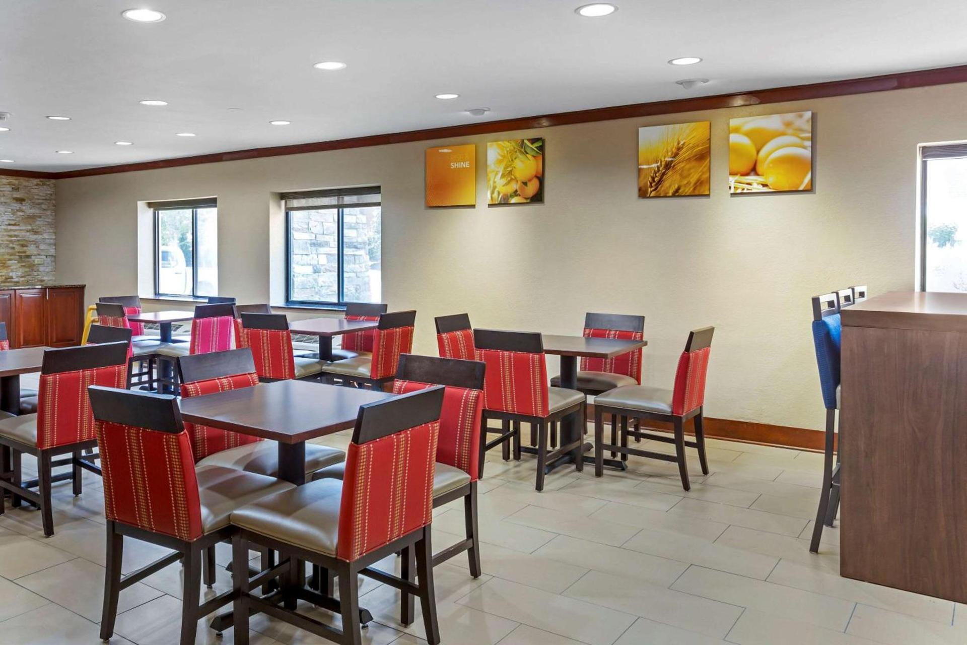 Comfort Inn Hoffman Estates - Schaumburg photo 3
