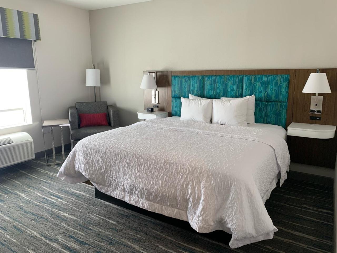 Hampton Inn Monahans, Tx photo 3