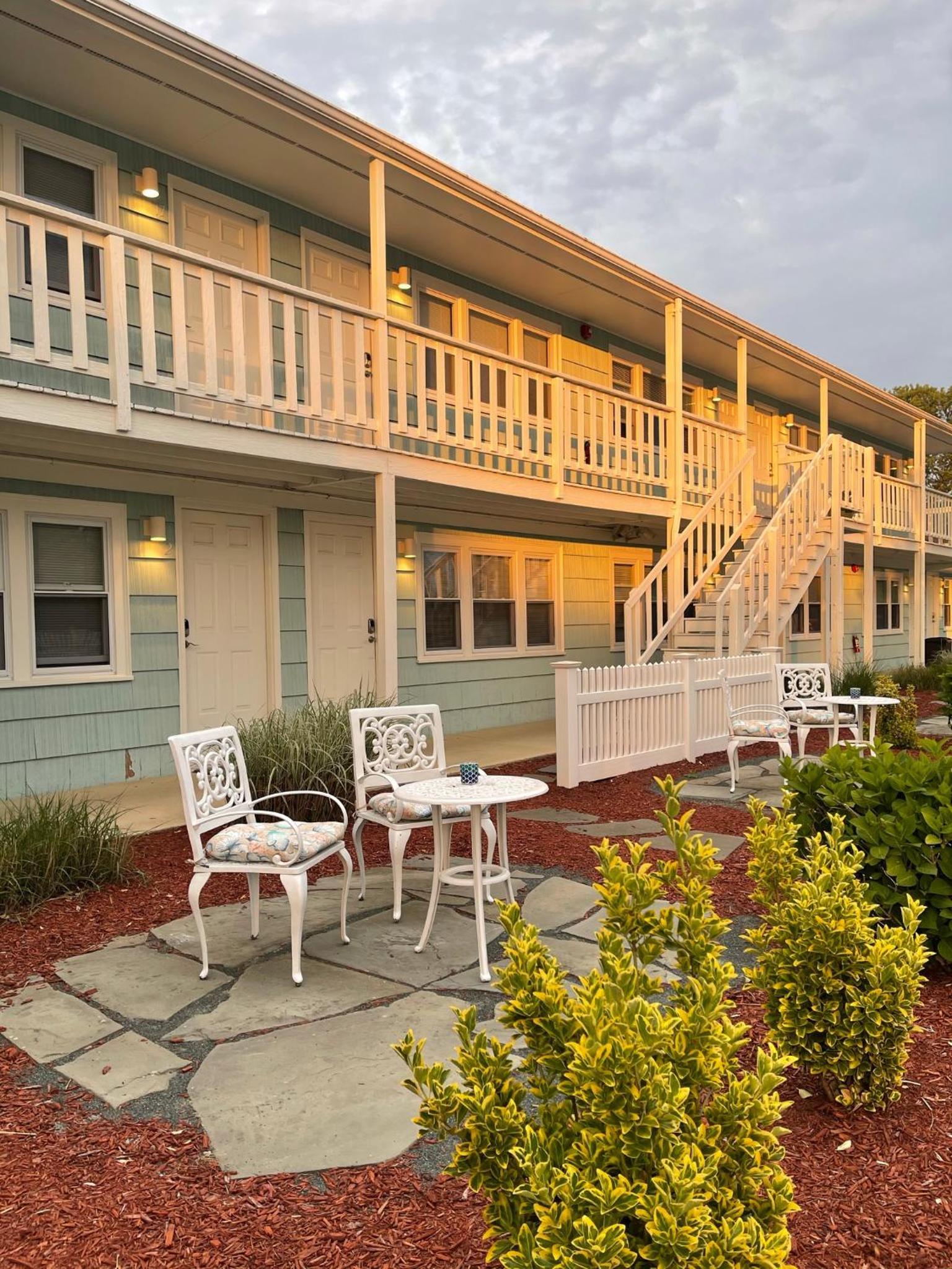 The Escape Inn photo 7