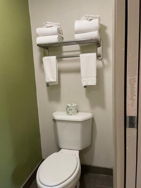 Sleep Inn Woodbridge - Potomac Mills photo 45