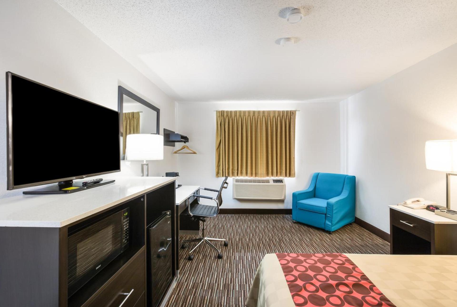 Americas Best Value Inn Charlotte photo 10