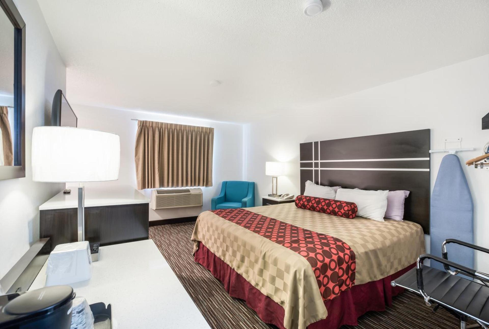 Americas Best Value Inn Charlotte photo 24