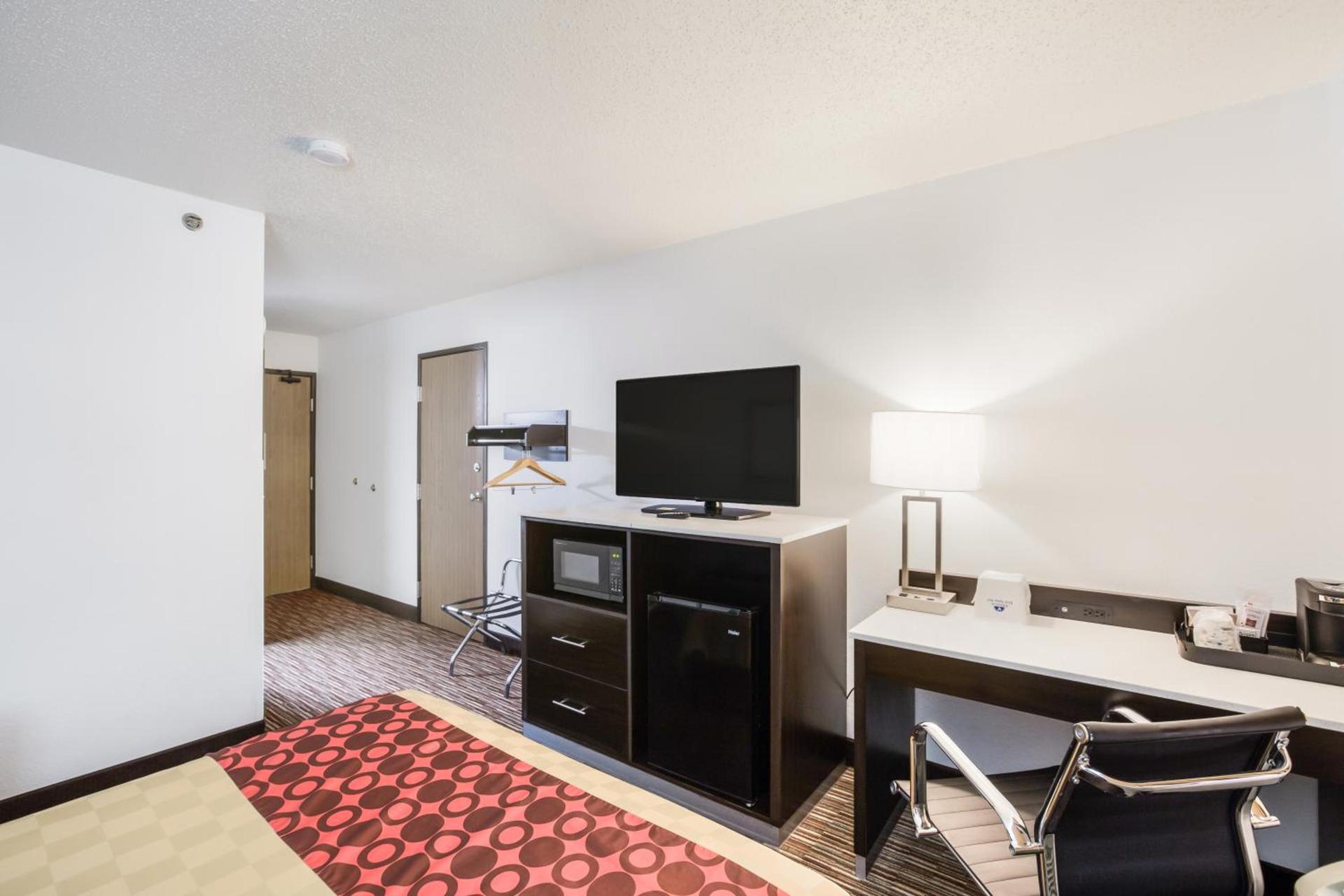 Americas Best Value Inn Charlotte photo 23