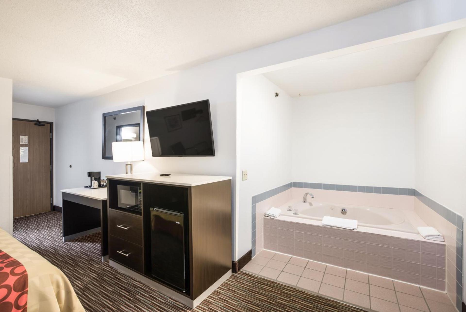 Americas Best Value Inn Charlotte photo 29