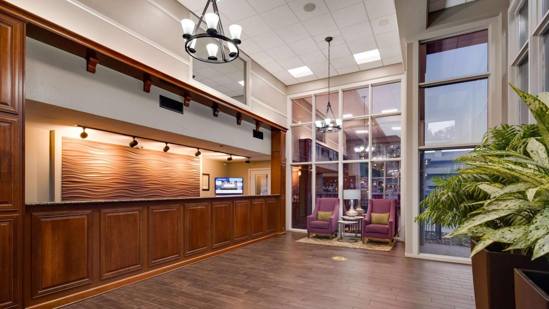 Best Western Plaza Inn photo 29