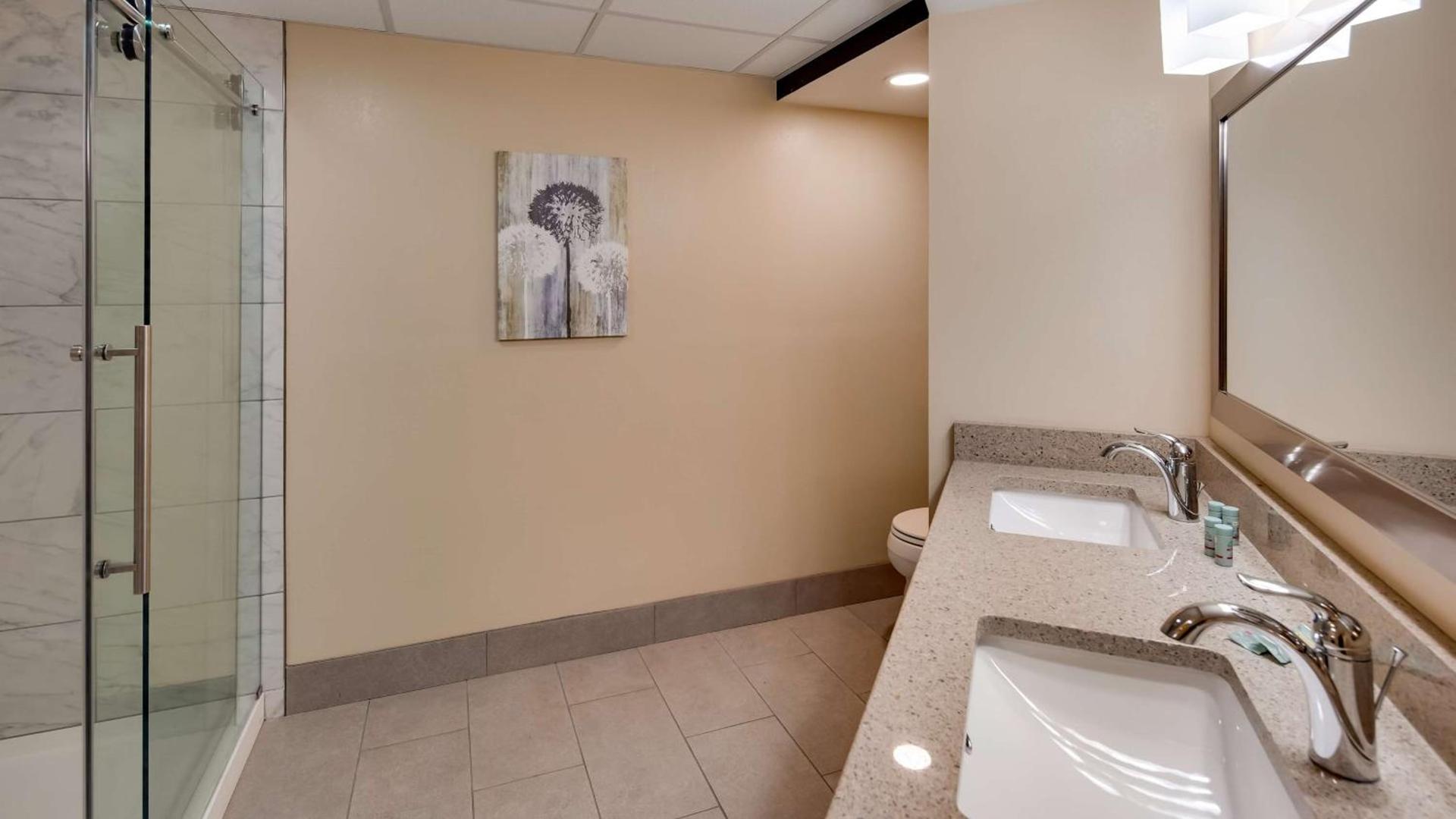 Best Western Plaza Inn photo 23
