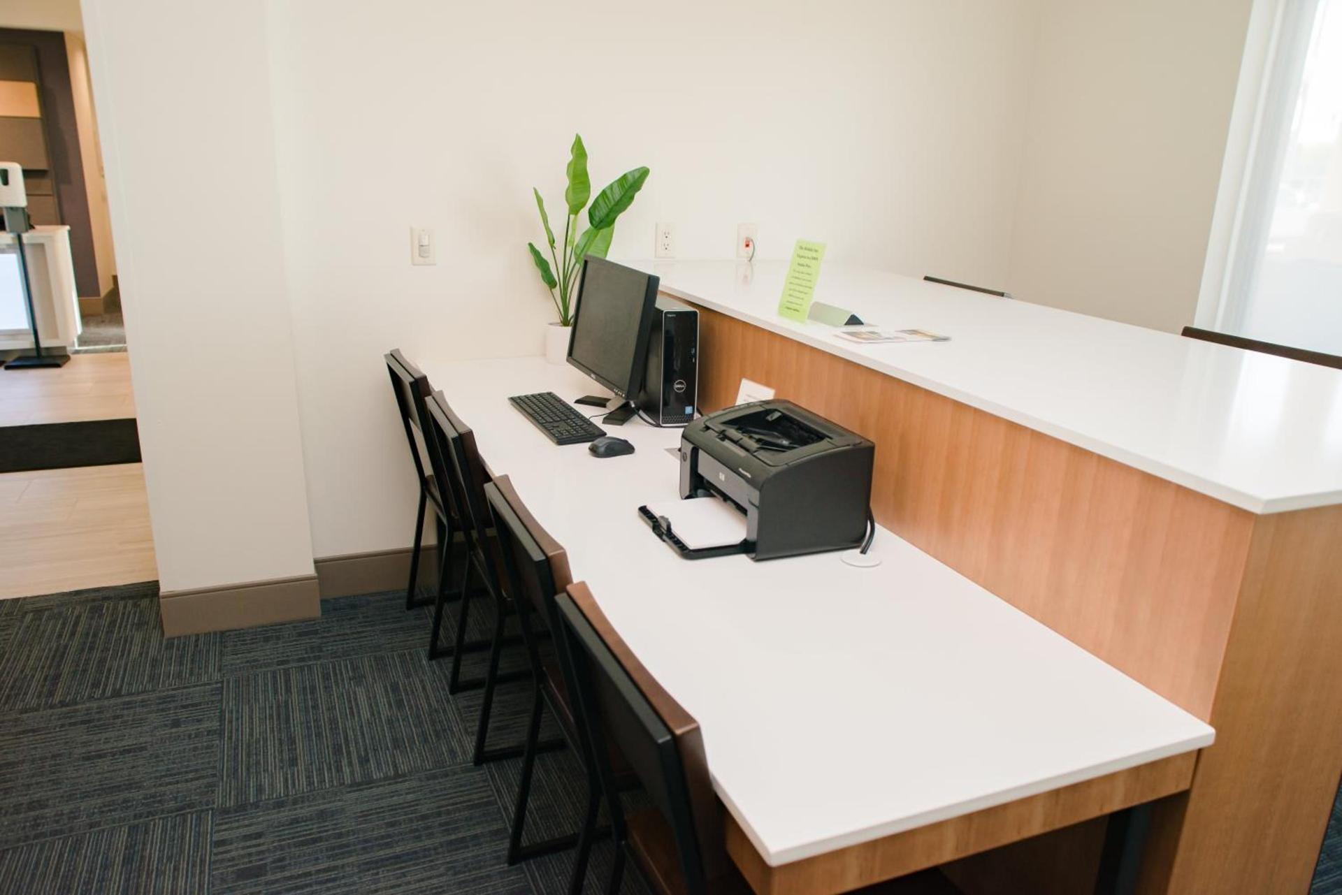Holiday Inn Express Winona by IHG photo 4