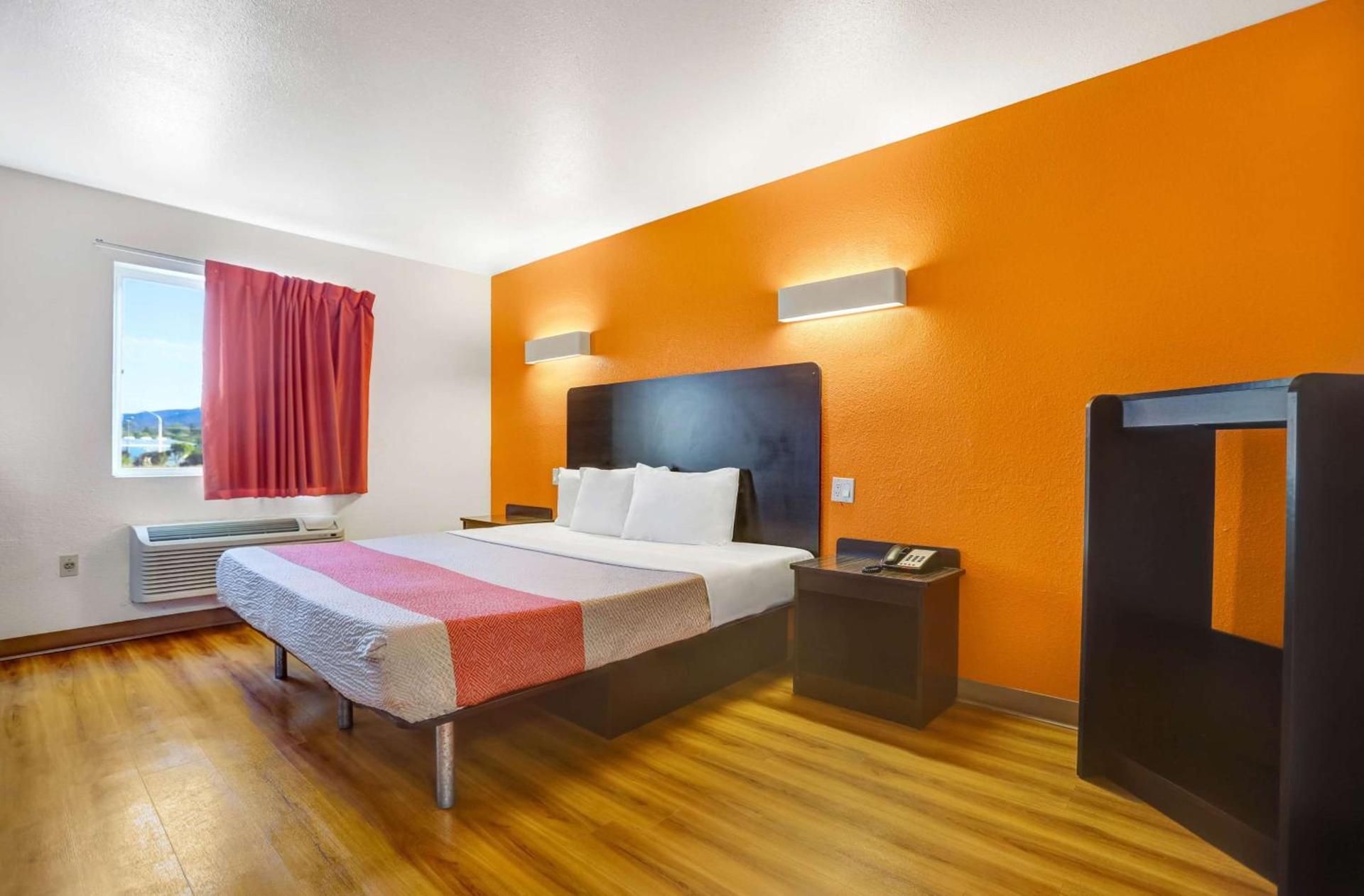 Motel 6-Silver City, NM photo 5