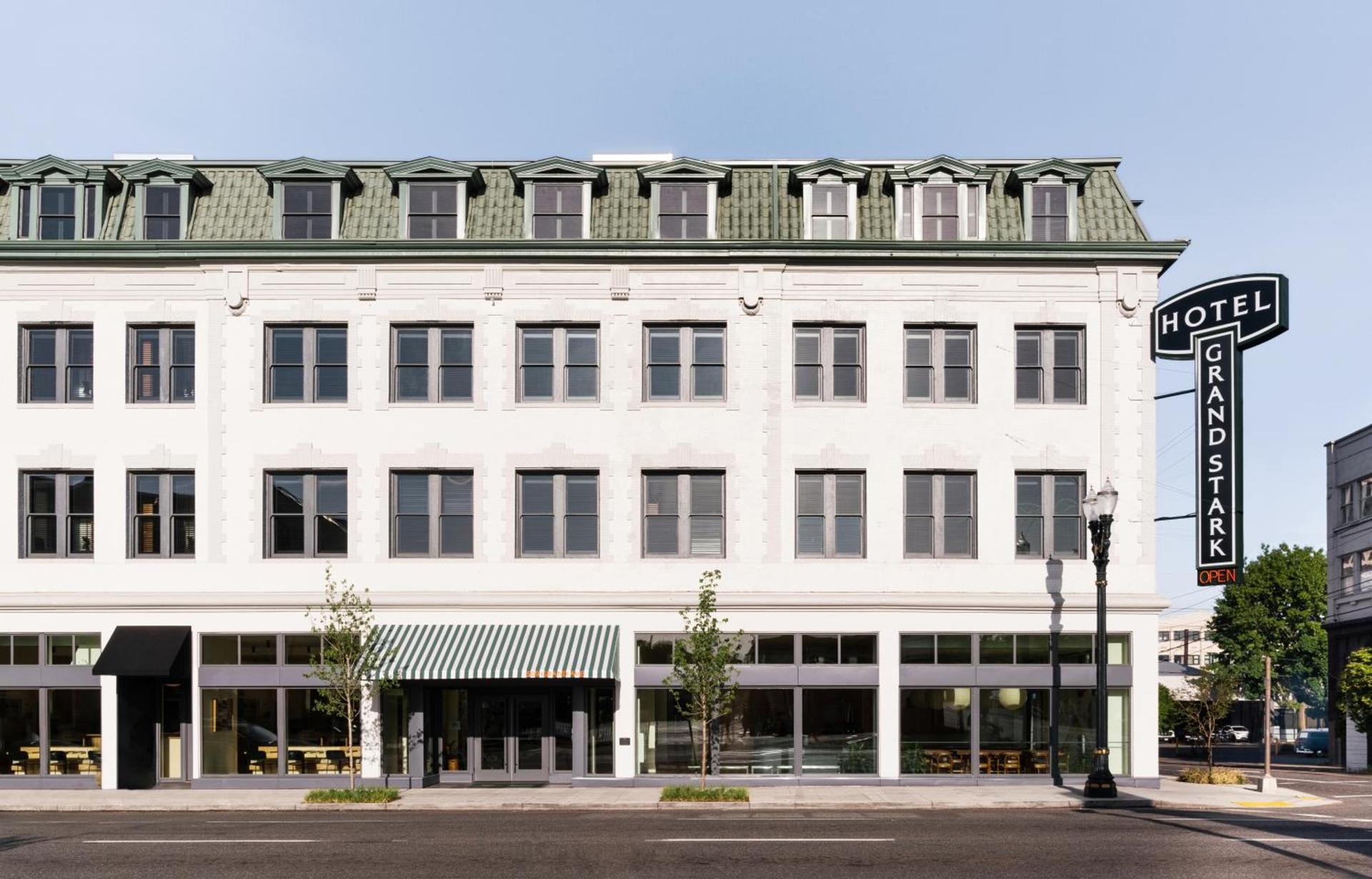 Hotel Grand Stark photo 8