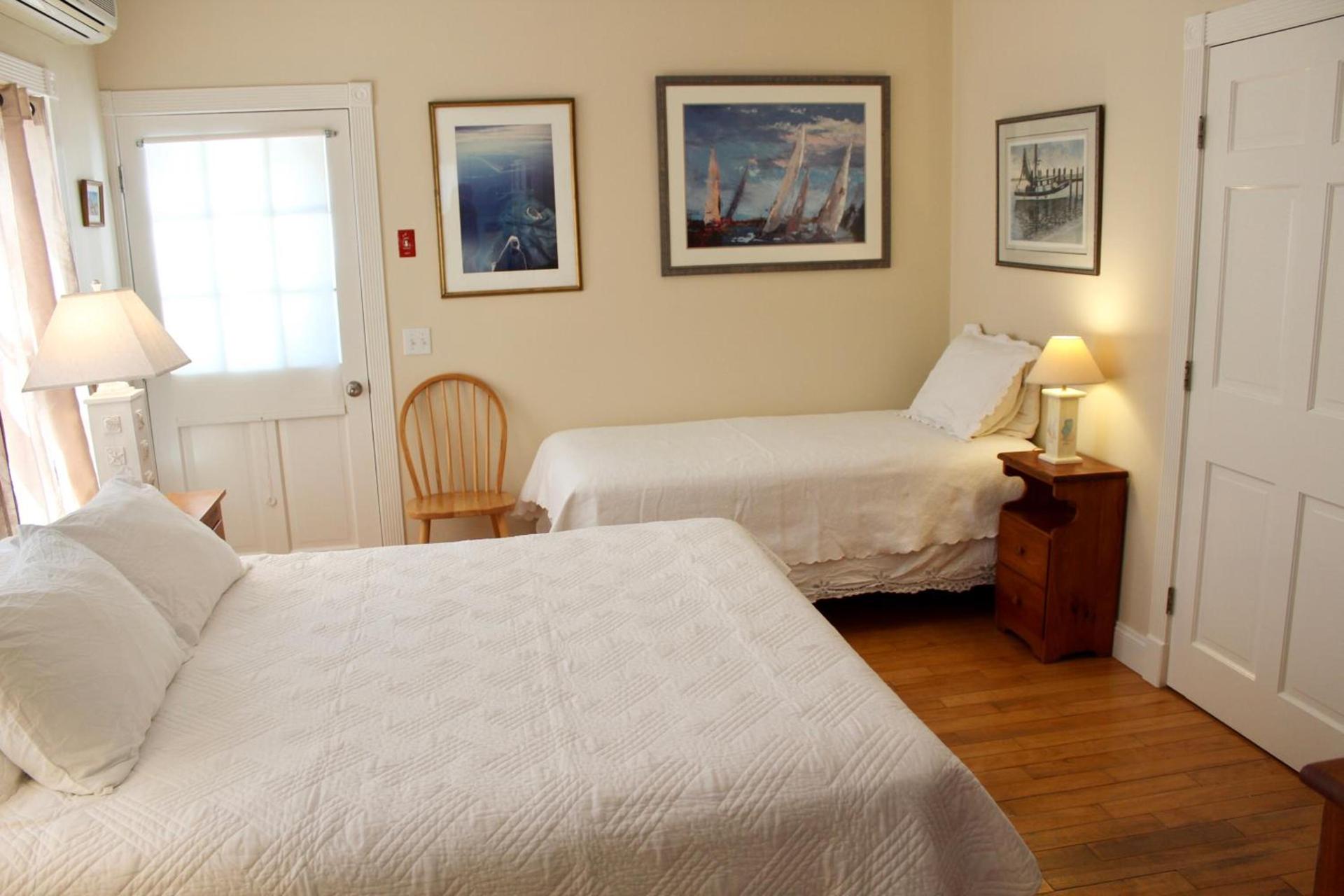 West Tisbury Inn photo 24