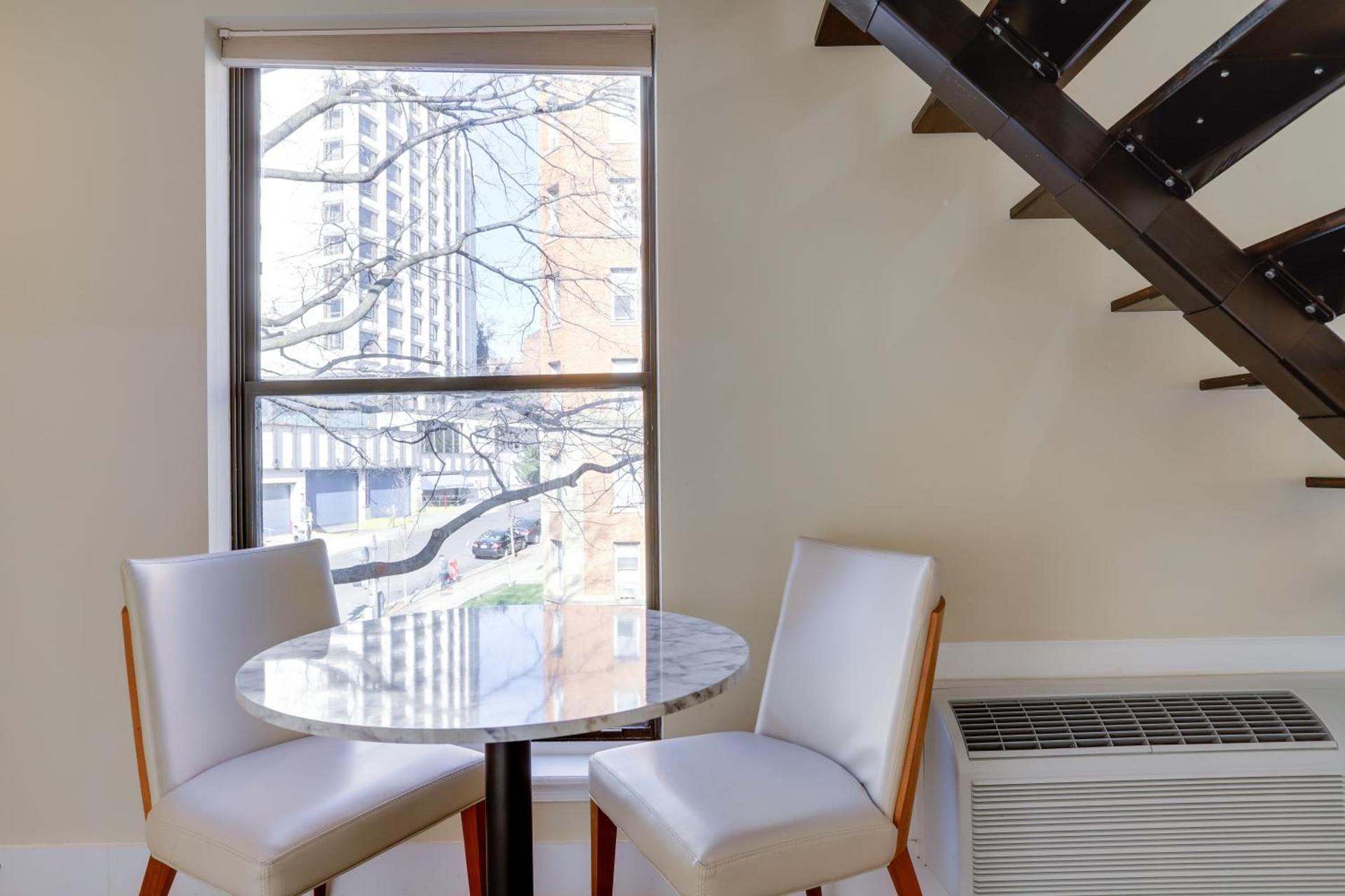 Sojourn at DuPont Place photo 1