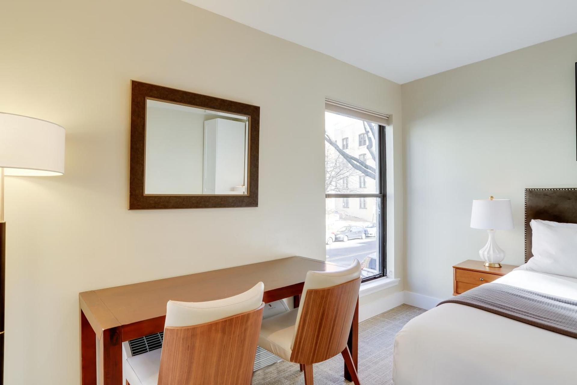 Sojourn at DuPont Place photo 13