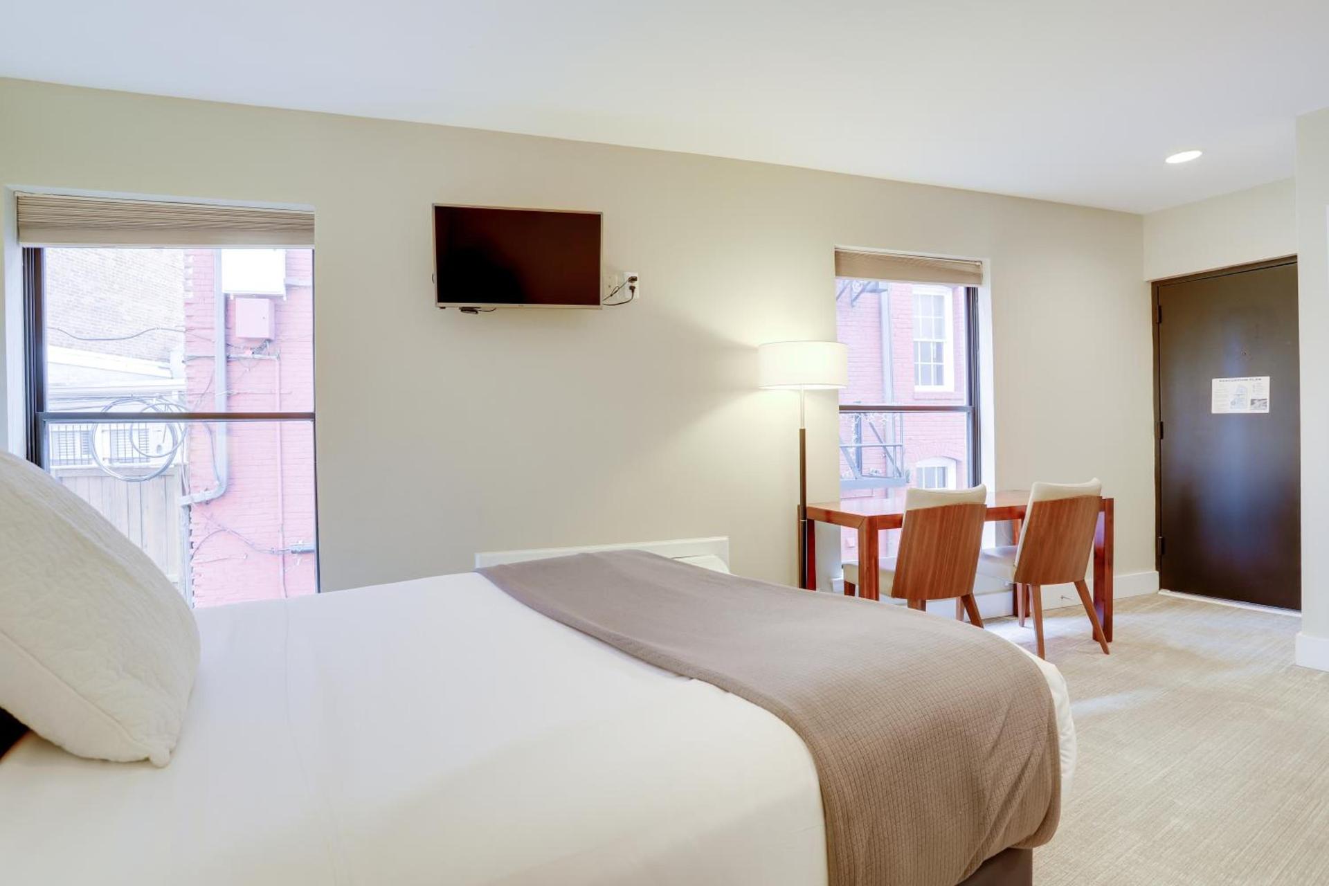 Sojourn at DuPont Place photo 10