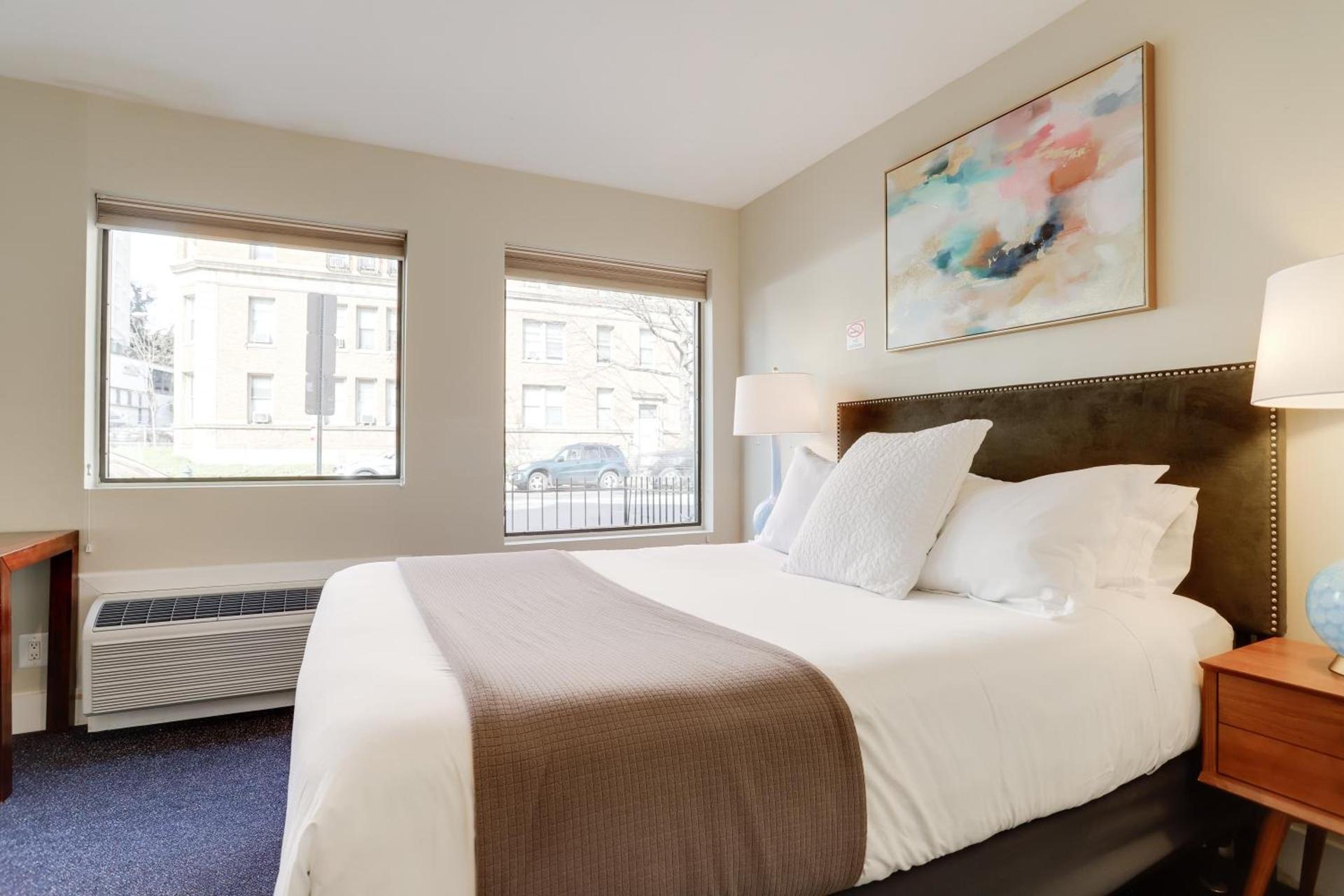 Sojourn at DuPont Place photo 55