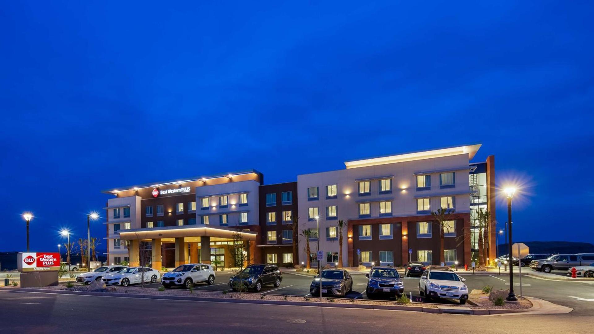Best Western Plus Settlers Point photo 39