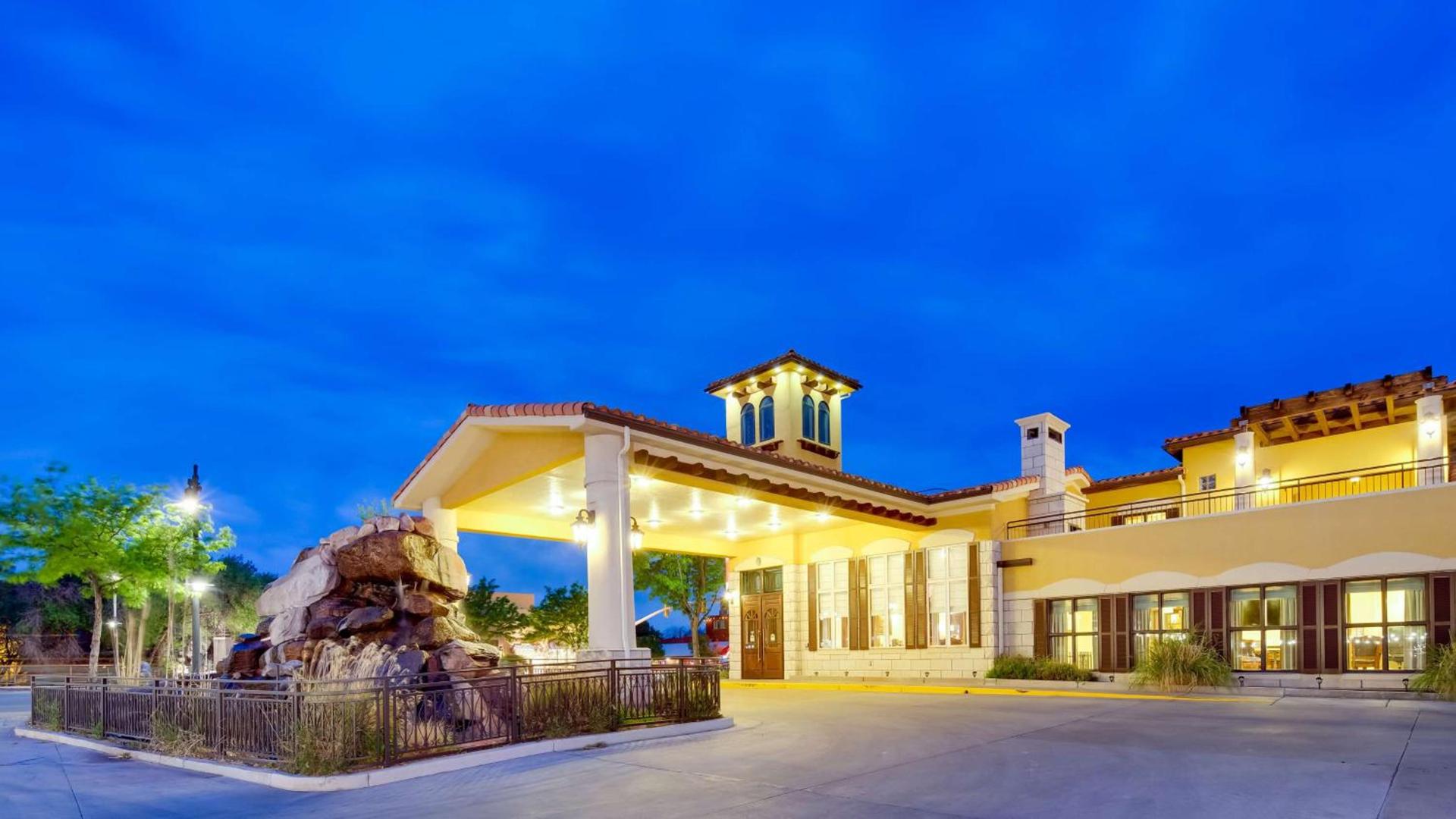 Best Western Plus Greenwell Inn photo 10