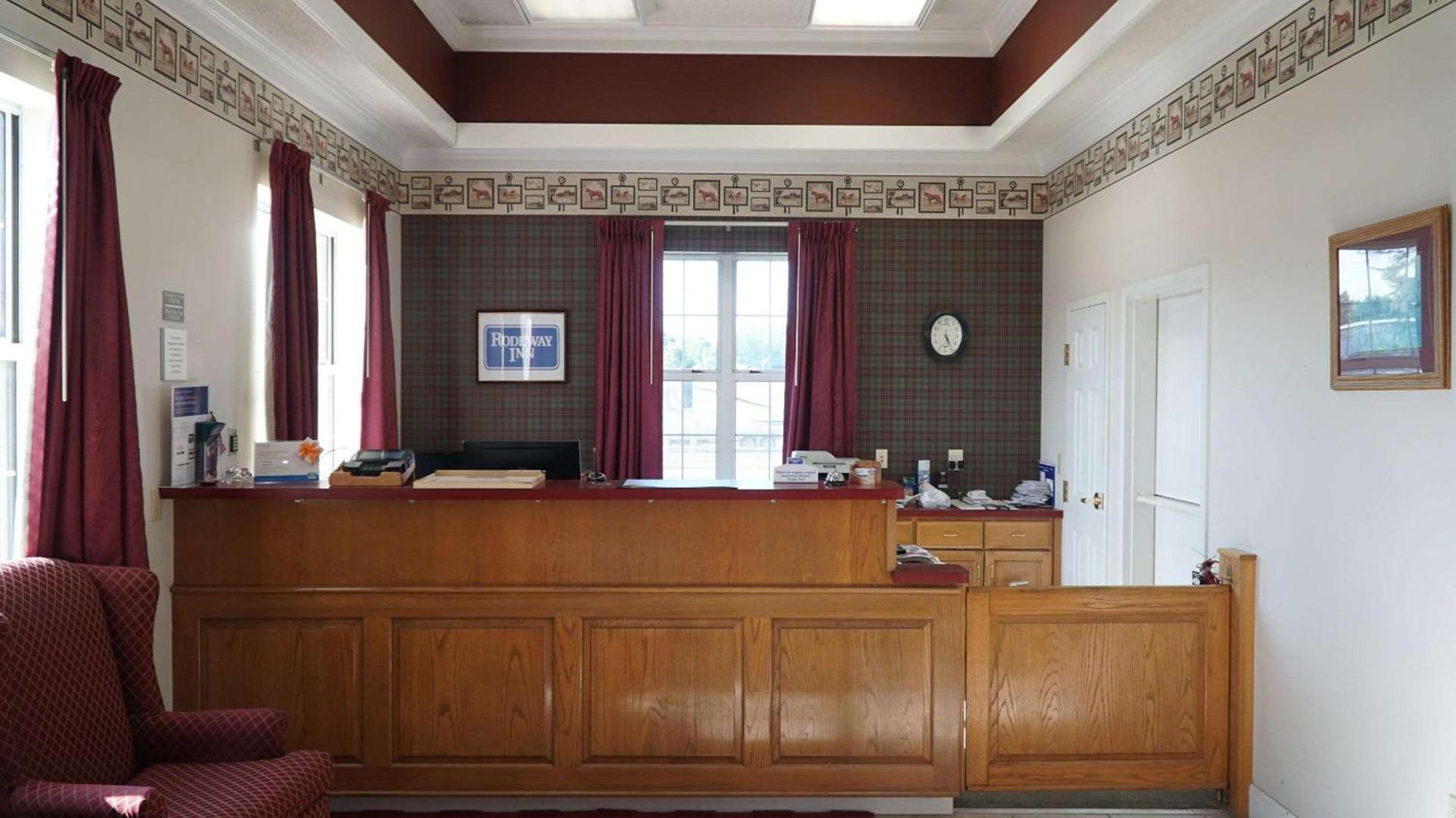 Rodeway Inn Beebe photo 15
