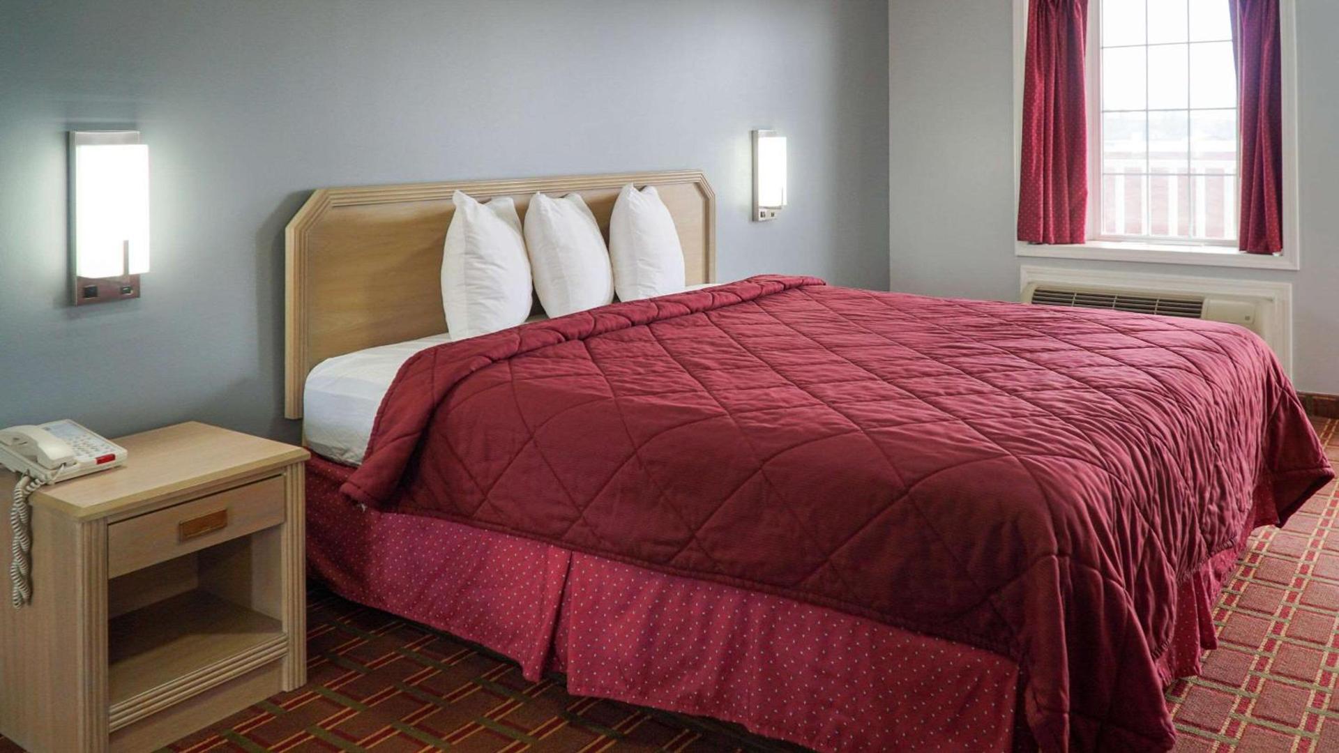 Rodeway Inn Beebe photo 24