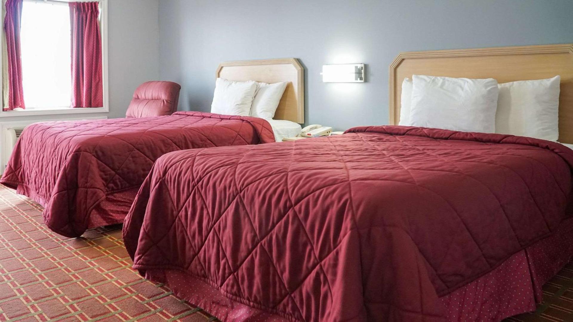 Rodeway Inn Beebe photo 33