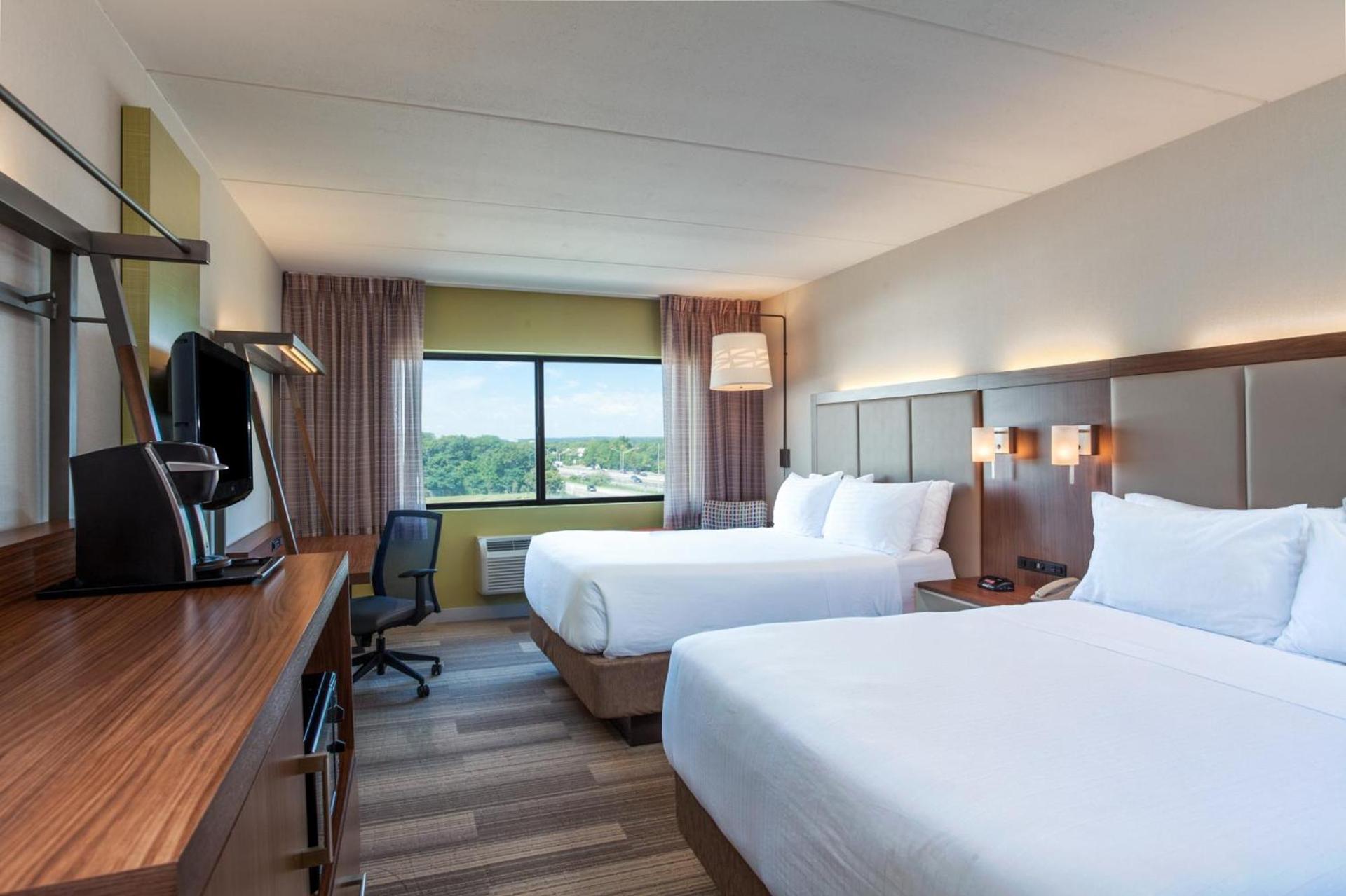 Holiday Inn Express Hauppauge-Long Island by IHG photo 14