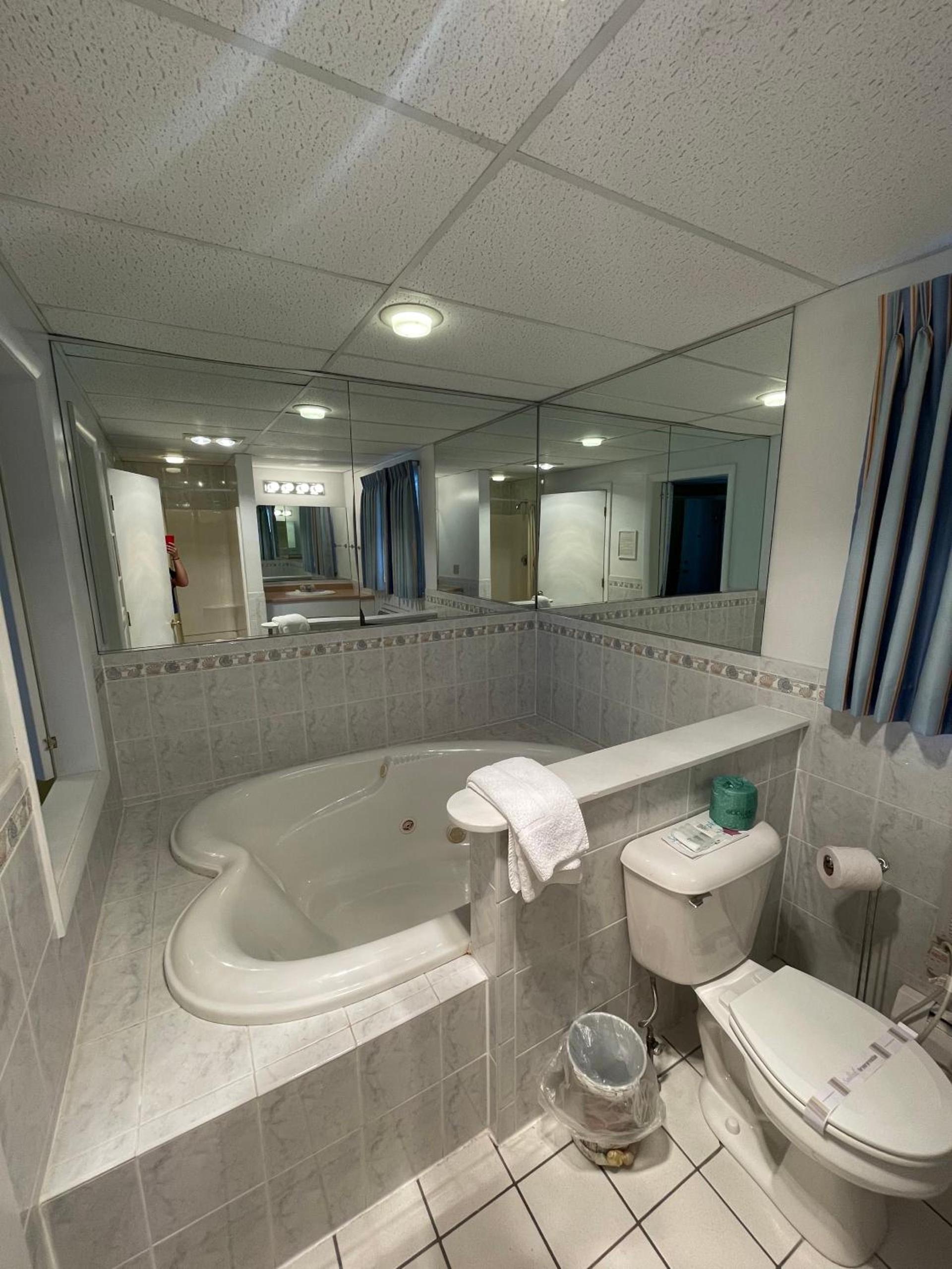 Beau Rivage Motel photo 8