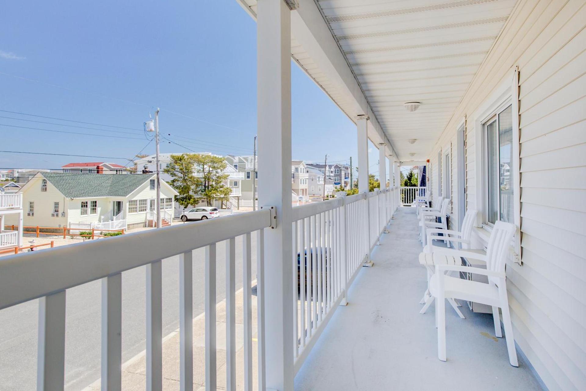 Surf City Hotel photo 15