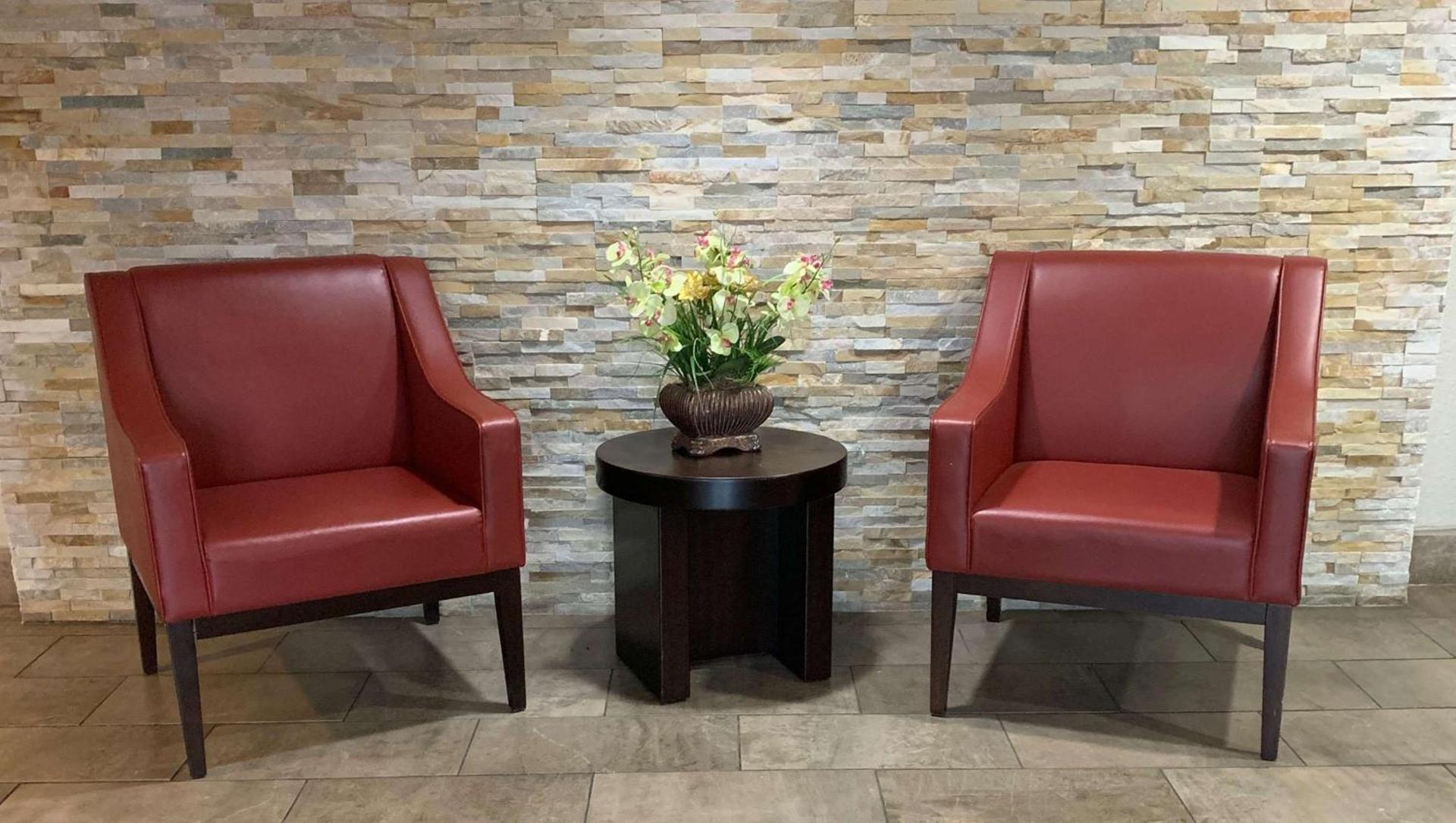 Quality Inn & Suites Near Six Flags and Medical Center photo 15