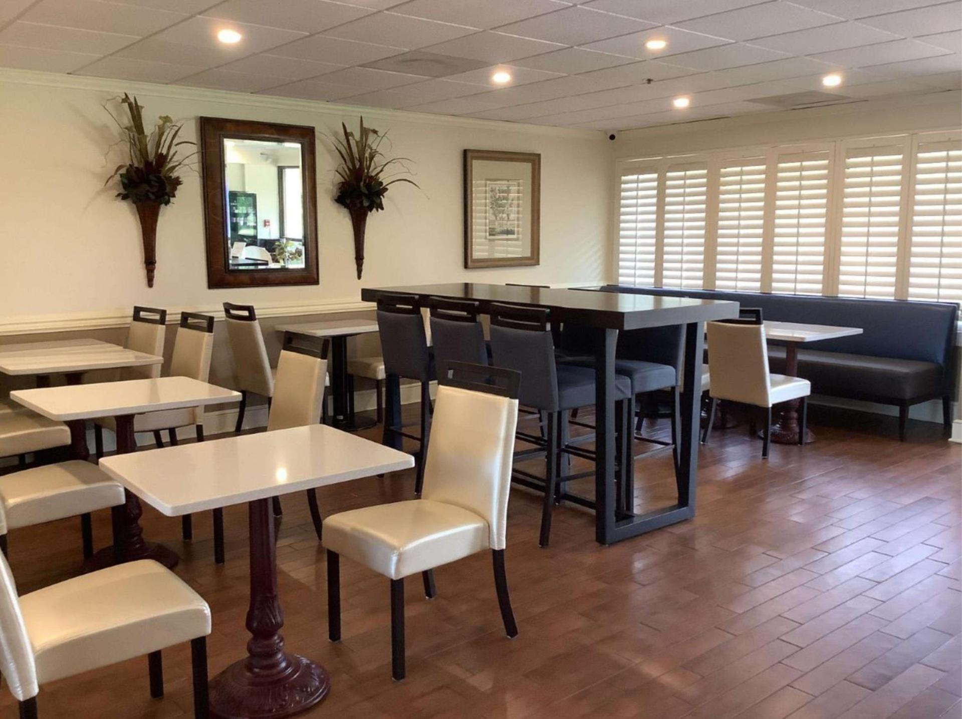 Best Western Plus Madison photo 11
