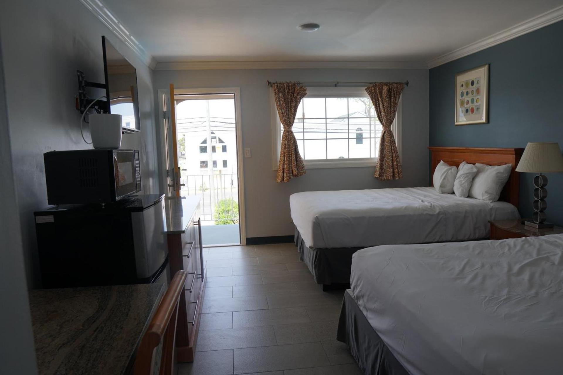 Sunrise Inn photo 27