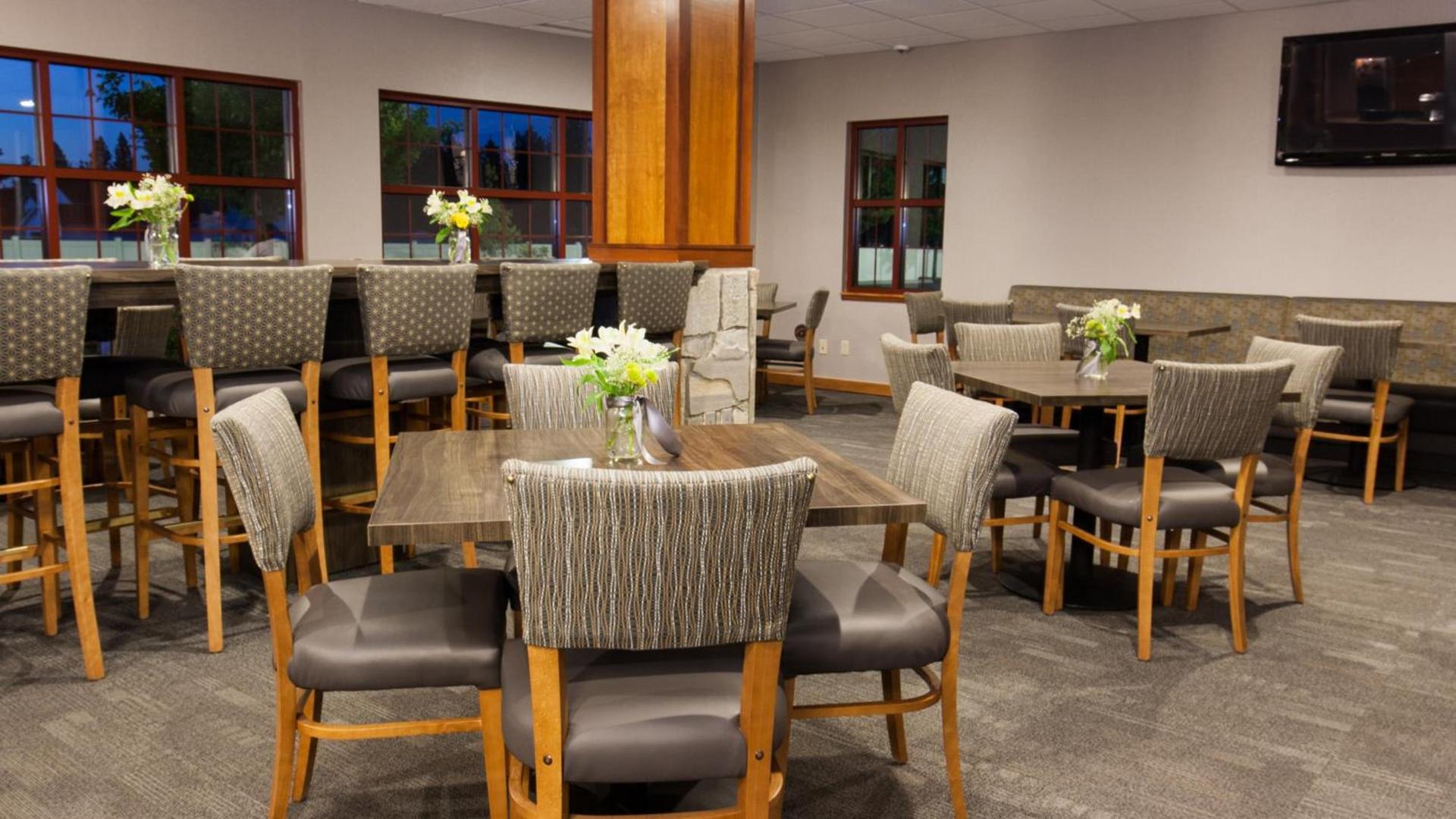 Holiday Inn Express & Suites Cheney by IHG photo 31