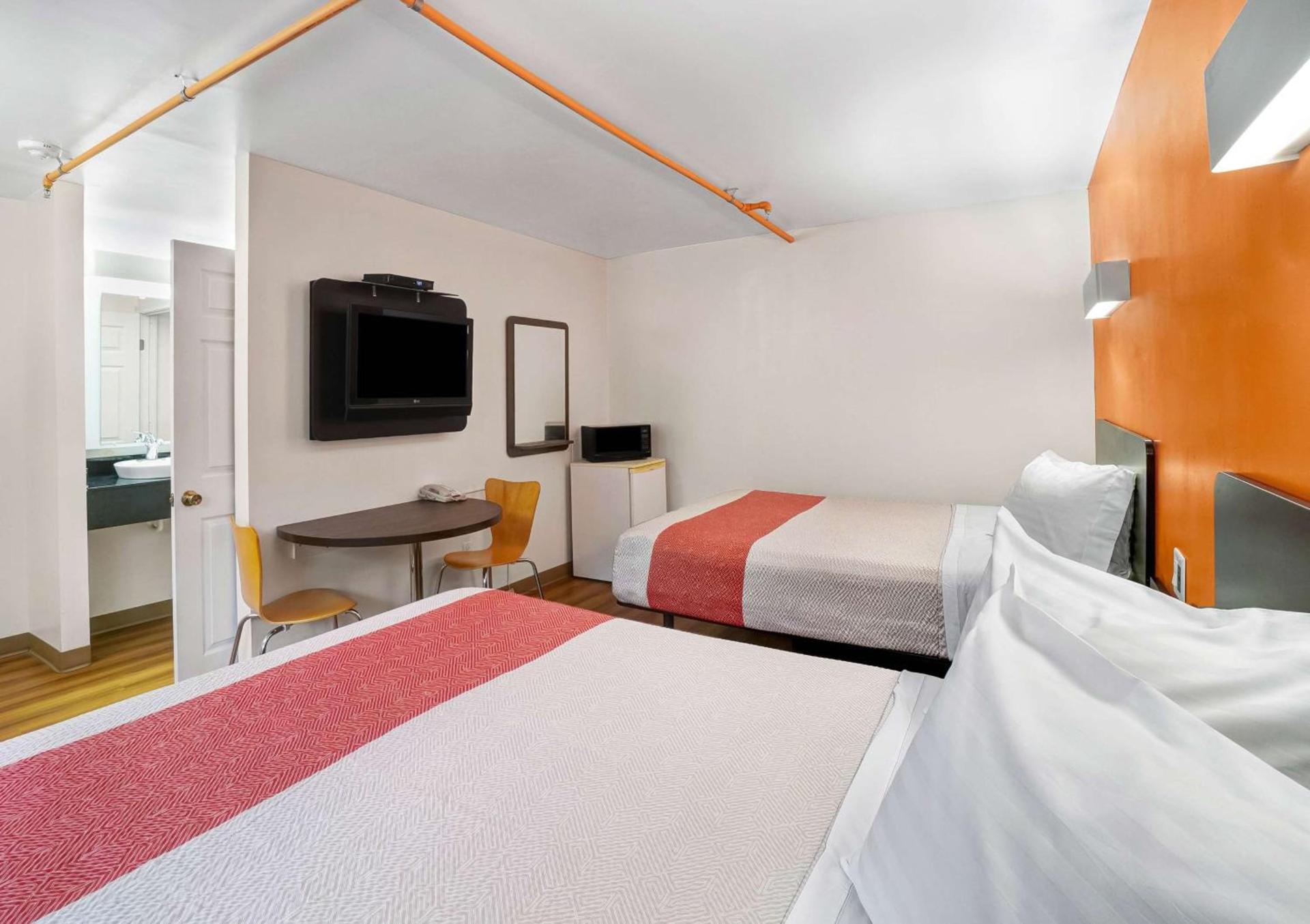 Motel 6-Ilion, NY photo 17