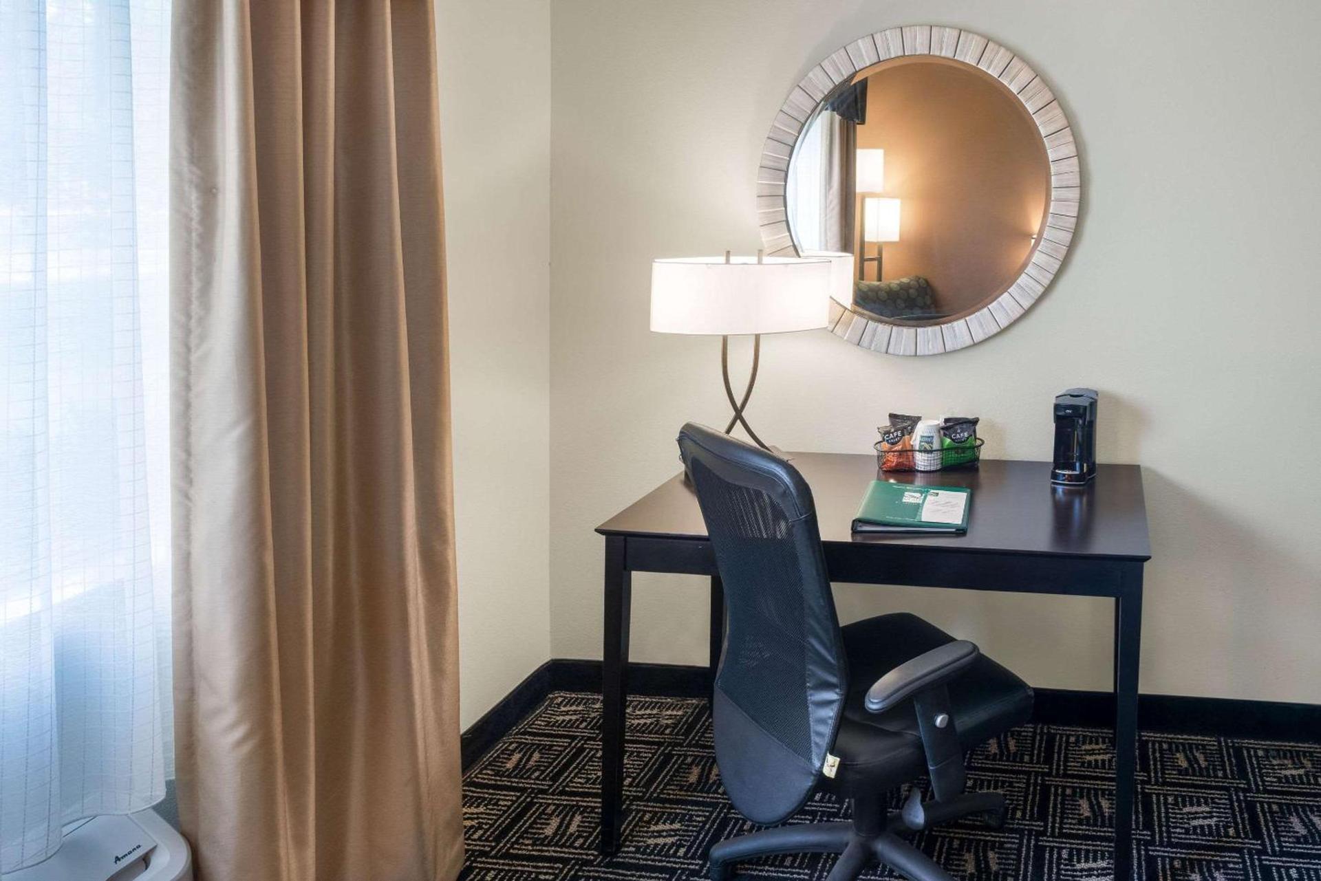 Quality Inn & Suites Mankato East photo 10