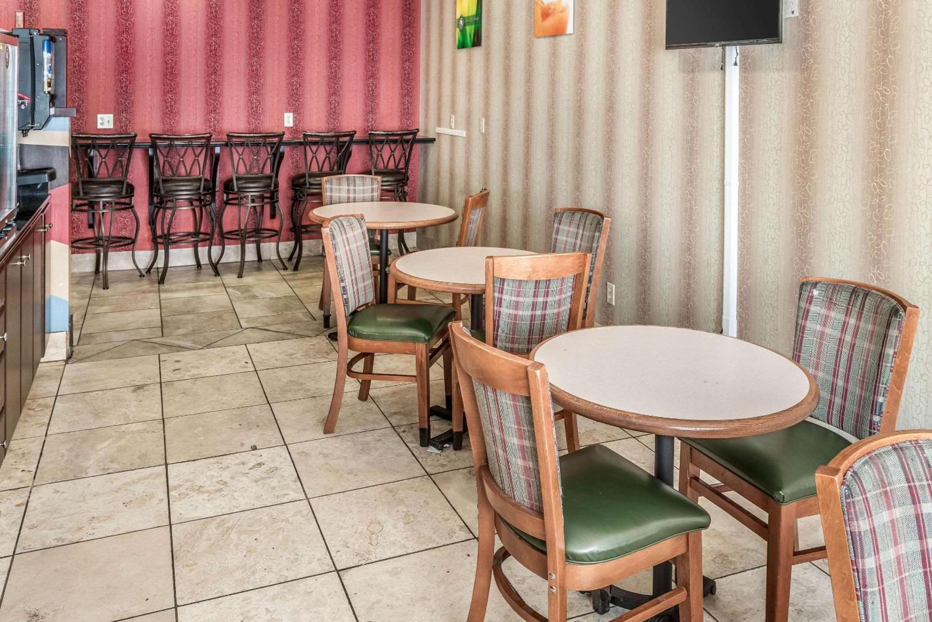 Quality Inn & Suites Mankato East photo 28