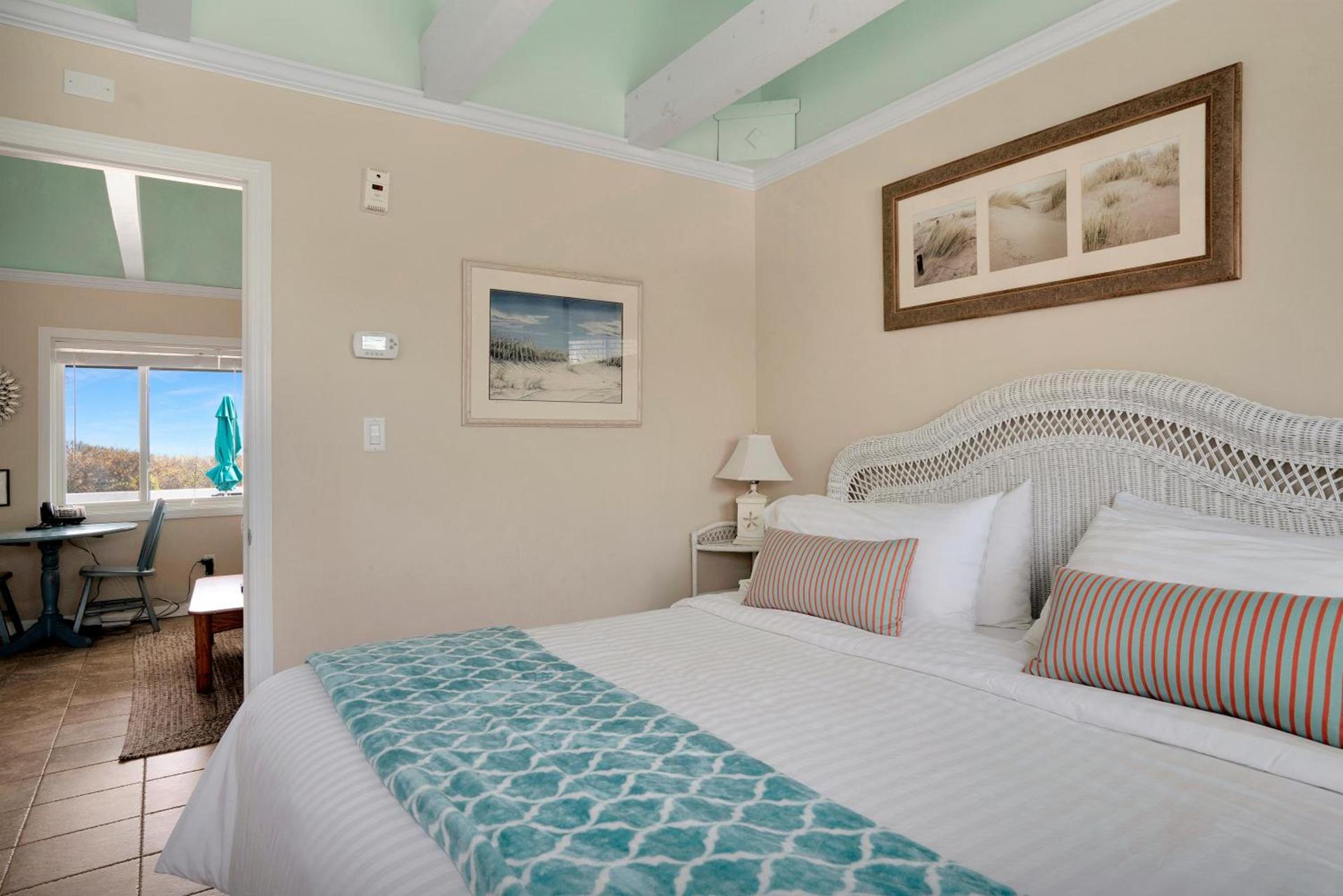 Driftwood Resort on the Ocean photo 73