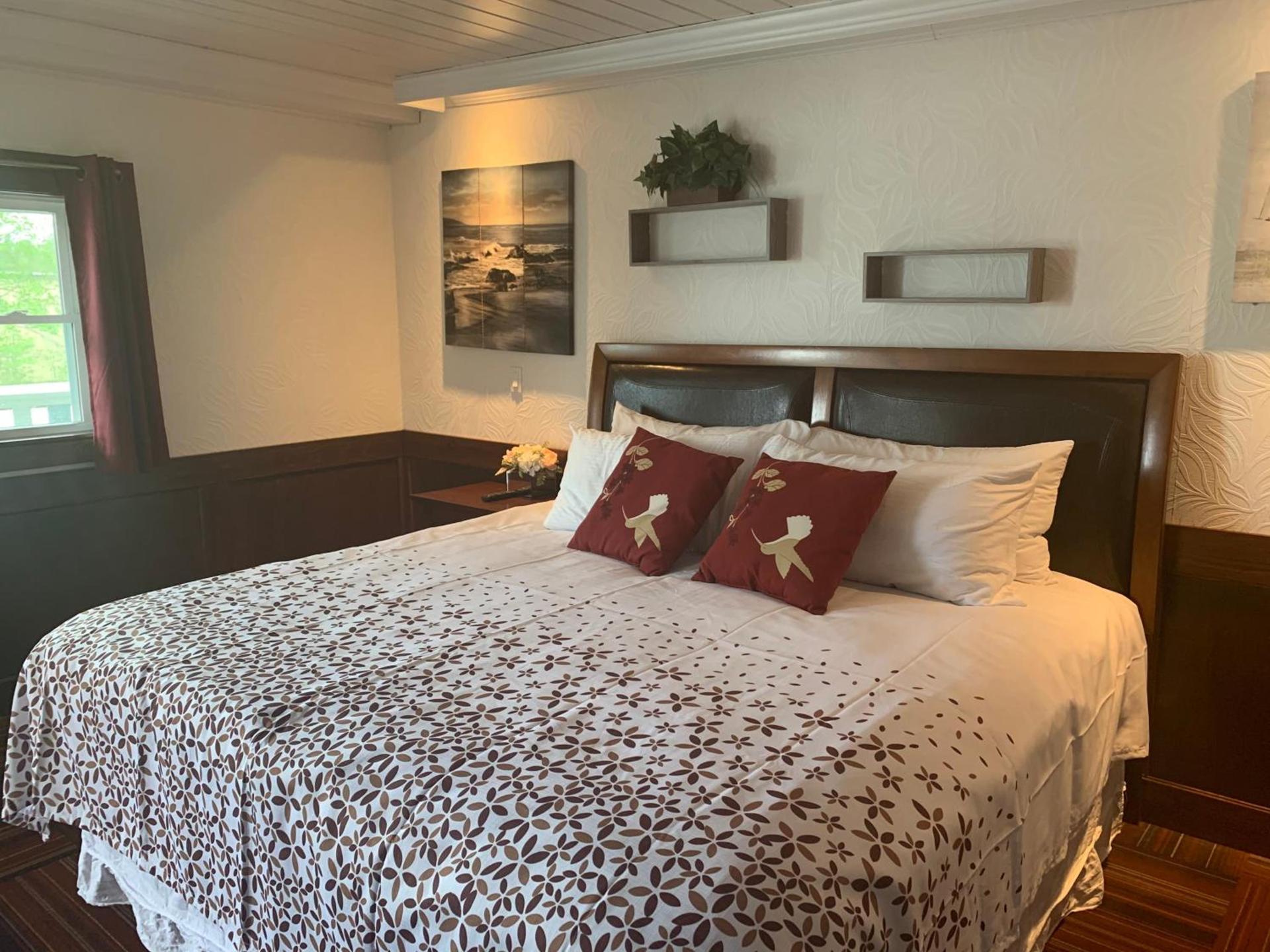 Atlantic Coast Inn photo 24