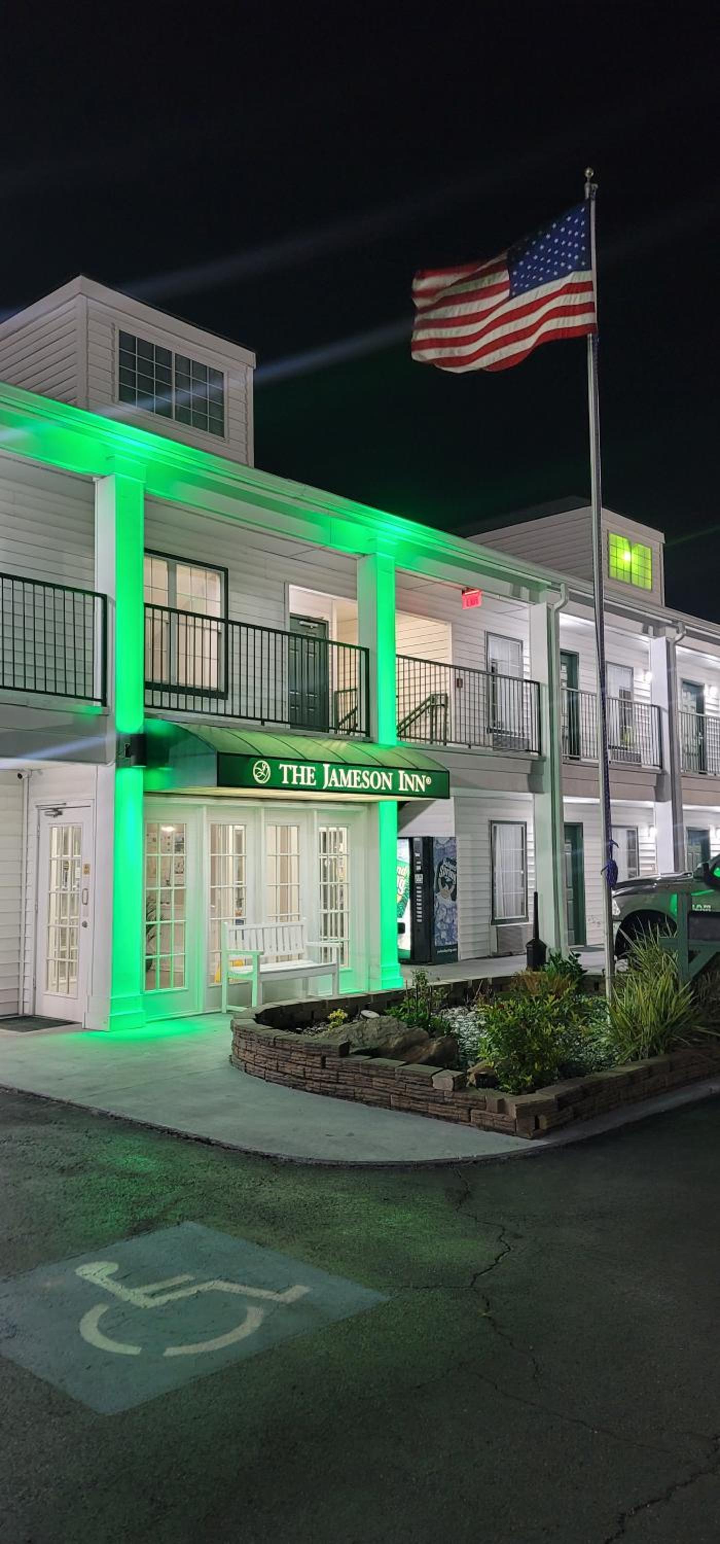 Jameson Inn Douglas photo 23