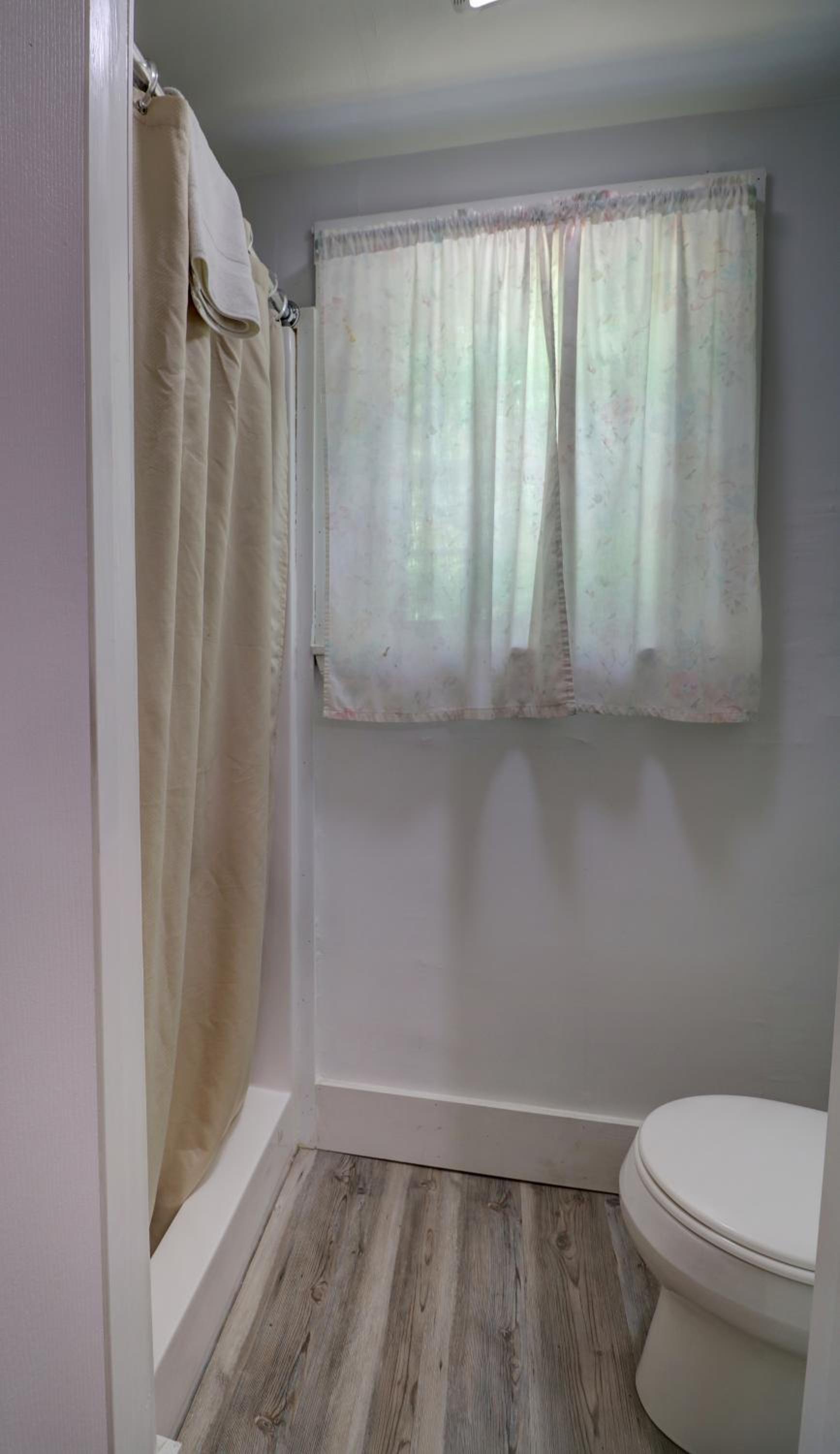 Brookside Inn & Cottages photo 43