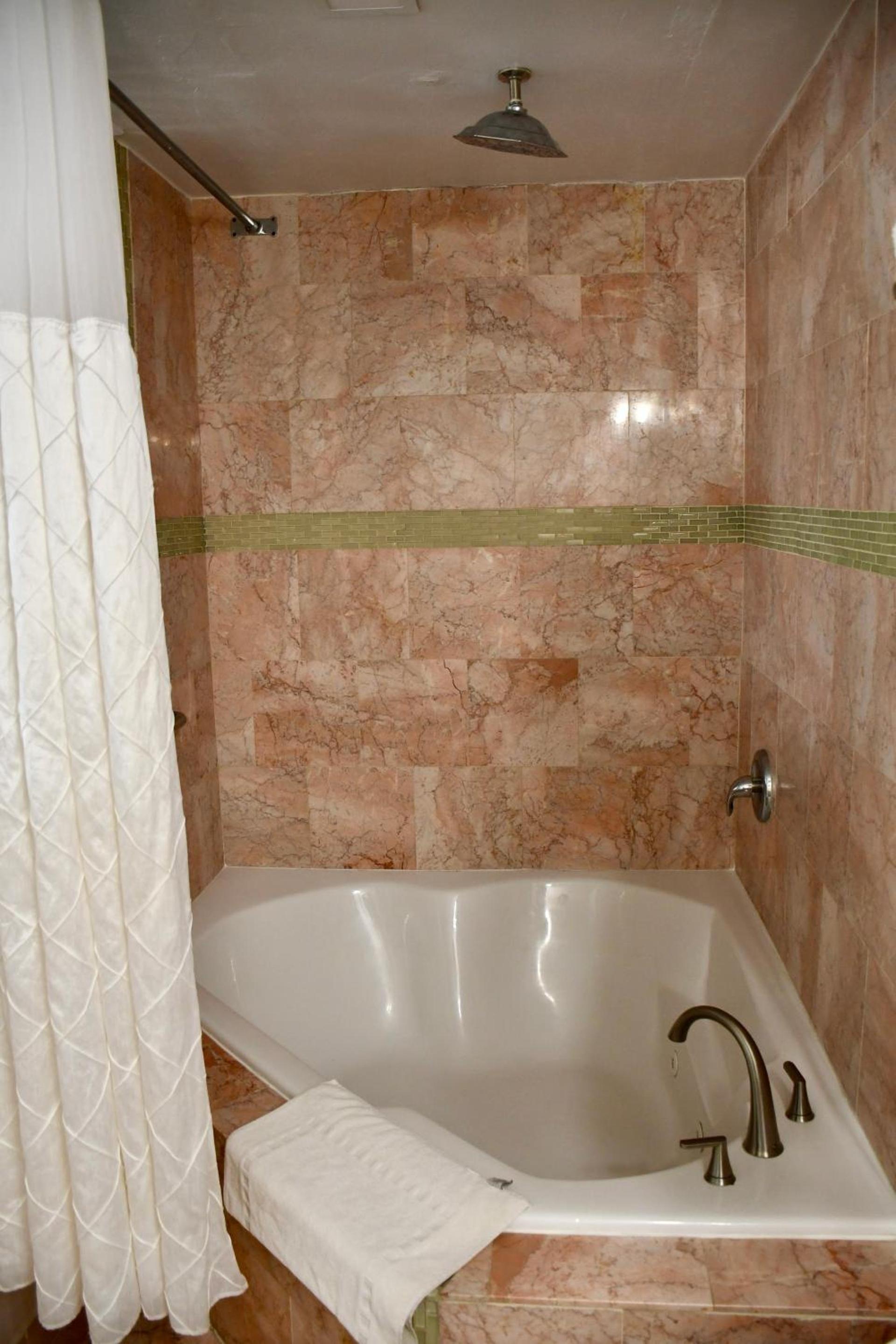 Lockhart Inn photo 15