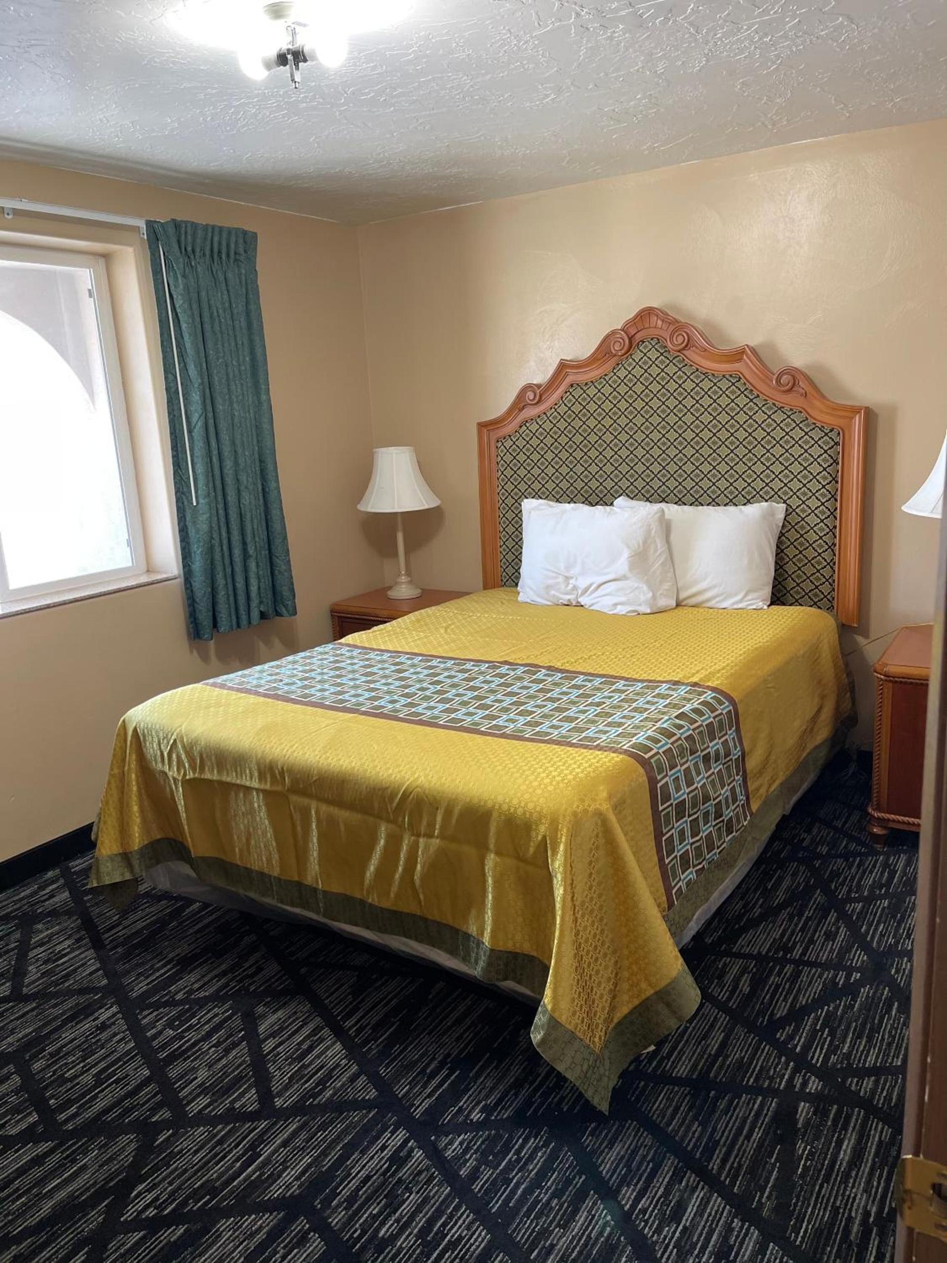 Riverton Inn & Suites Riverton photo 4