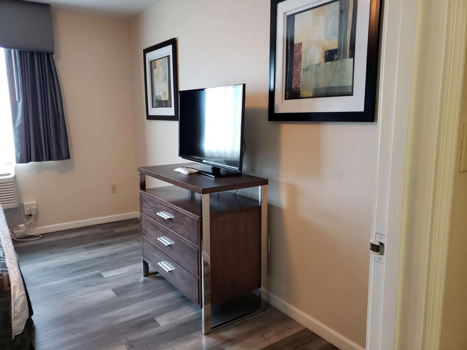 Best Western Americana photo 11