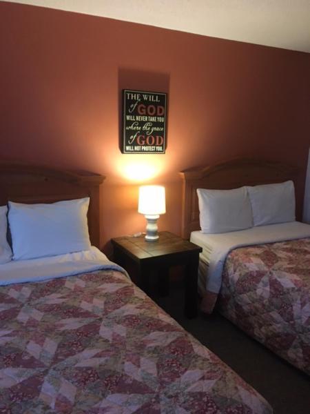 Big Sky Lodge photo 11