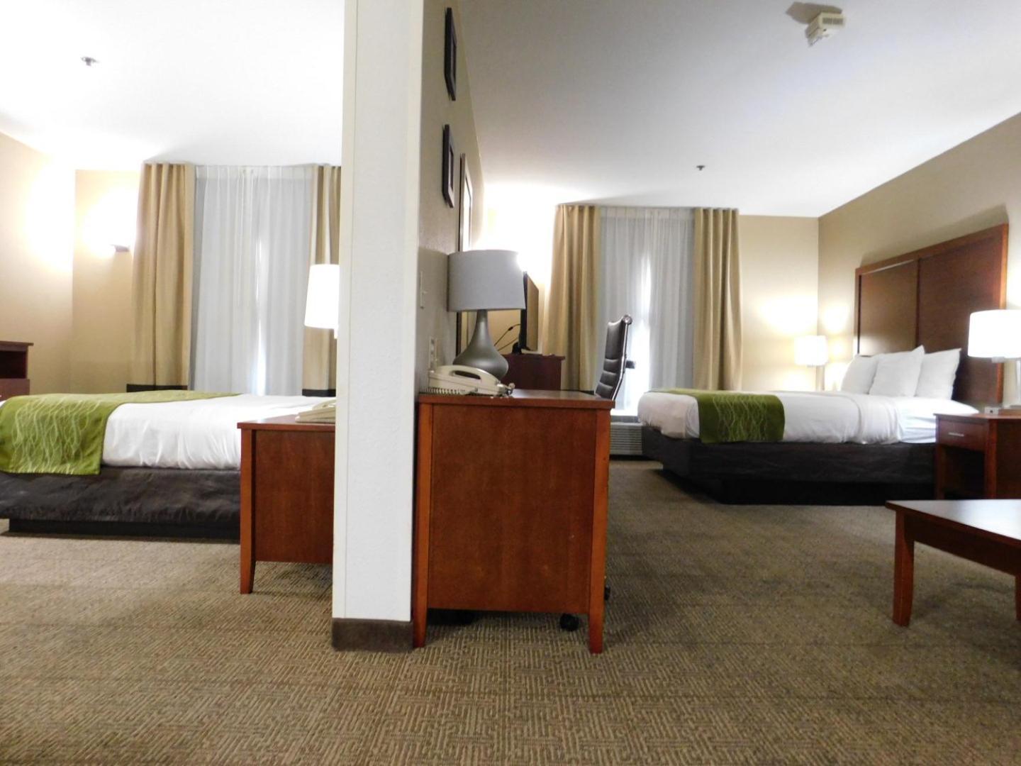 Comfort Inn & Suites Sacramento - University Area photo 15